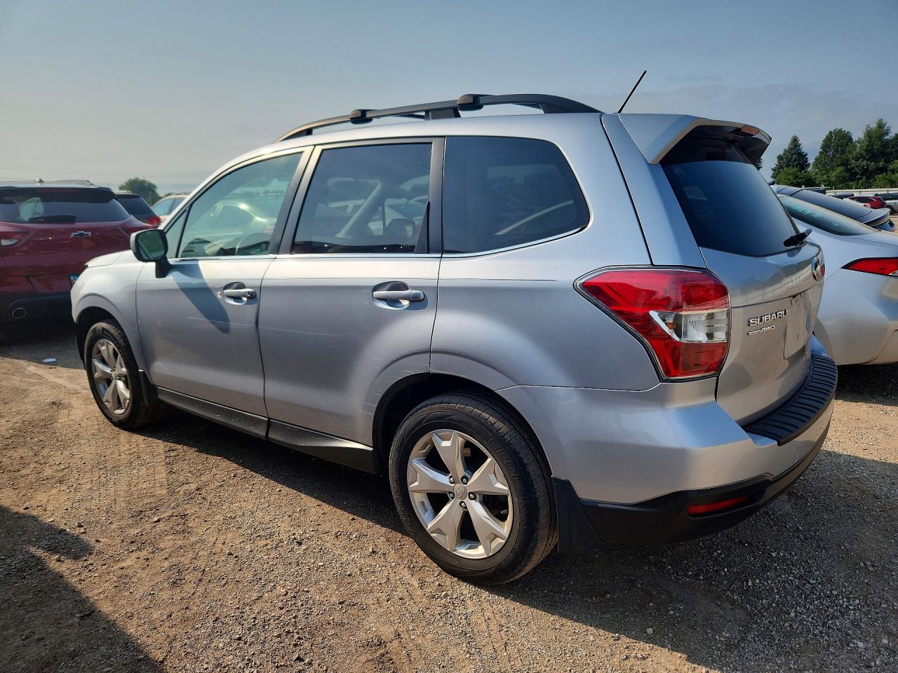 2014 Subaru Forester 2.5i Limited Silver vin: JF2SJAHCXEH455927