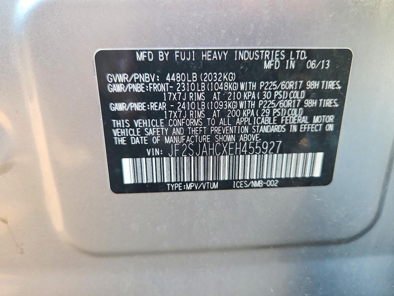 2014 Subaru Forester 2.5i Limited Silver vin: JF2SJAHCXEH455927