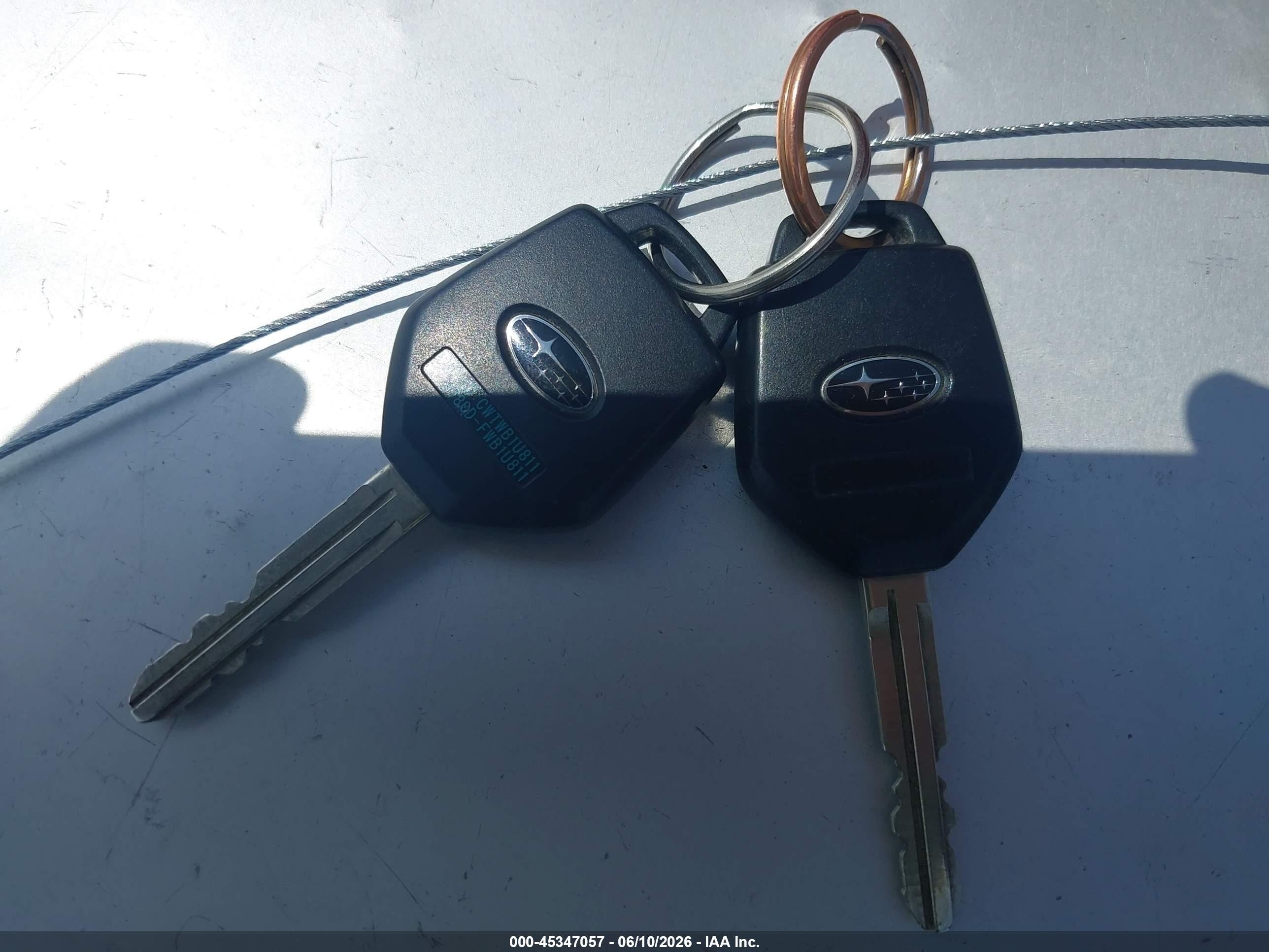 2014 Subaru Forester 2.5i Limited Серебряный vin: JF2SJAHCXEH463946