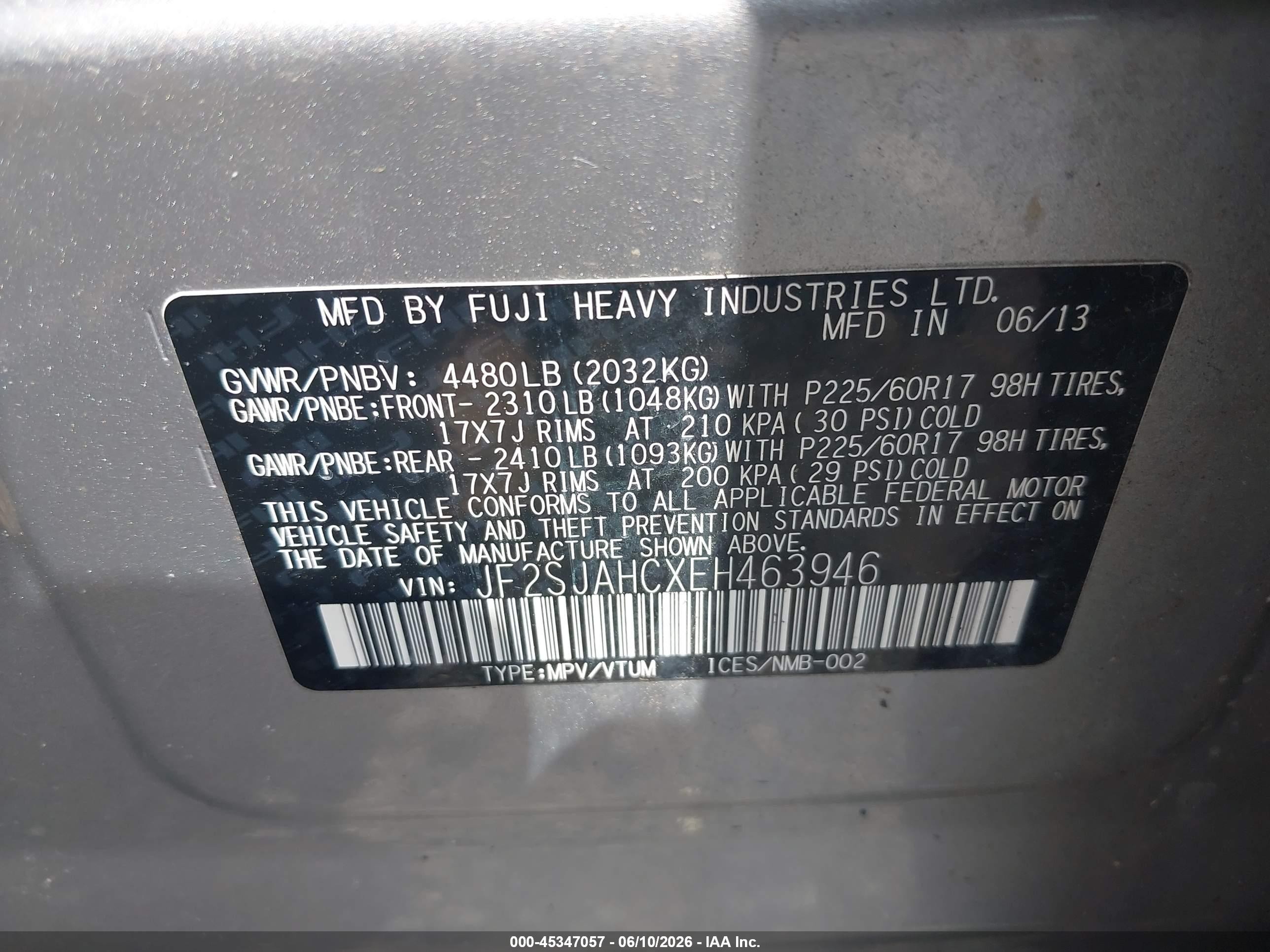 2014 Subaru Forester 2.5i Limited Серебряный vin: JF2SJAHCXEH463946