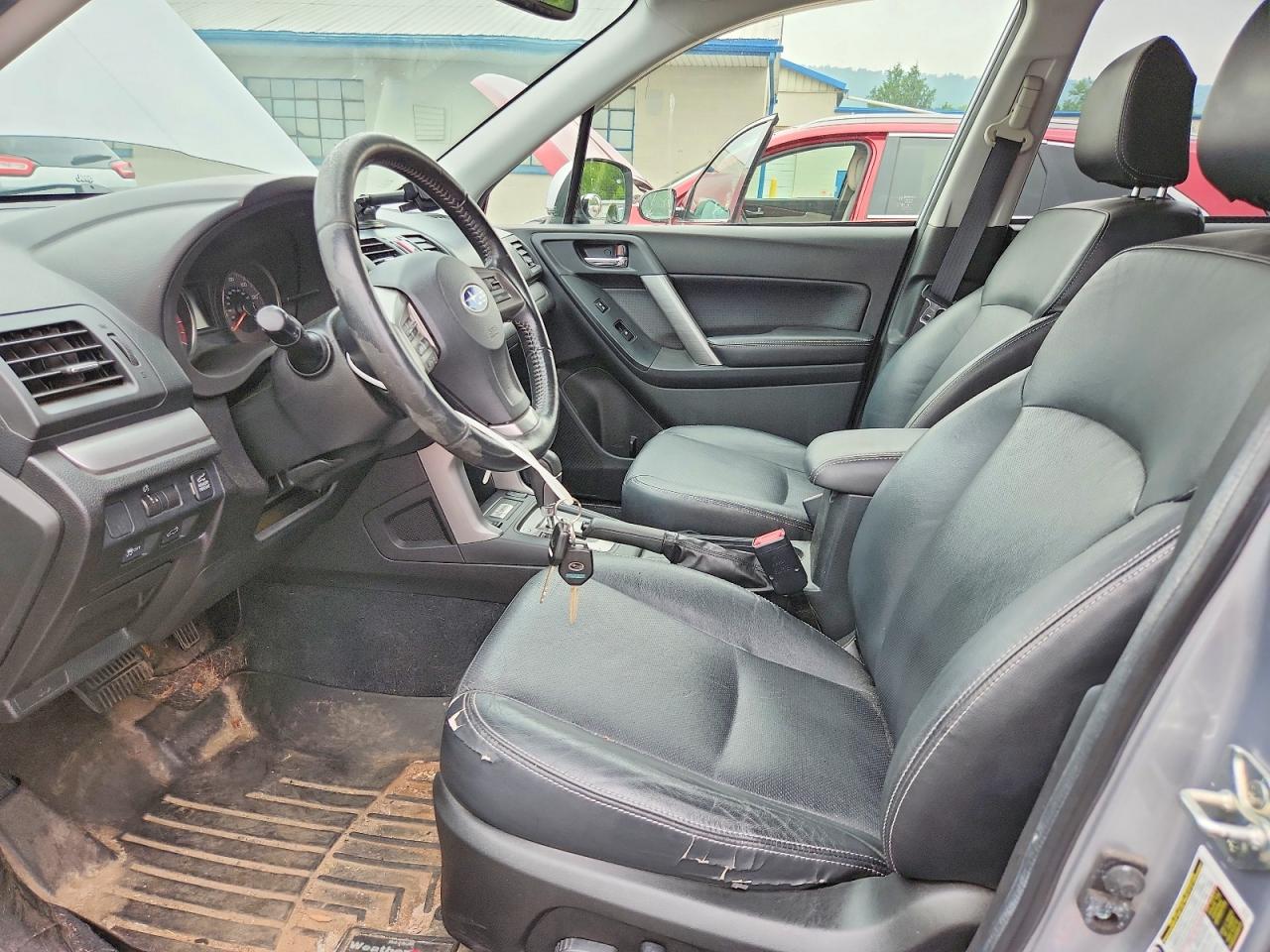 2014 Subaru Forester 2.5i Limited Серебряный vin: JF2SJAHCXEH483212