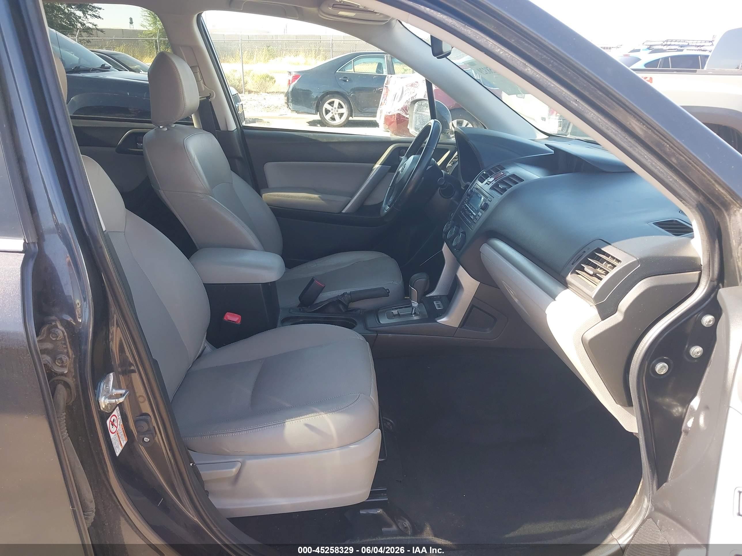 2014 Subaru Forester 2.5i Limited Gray vin: JF2SJAHCXEH522252