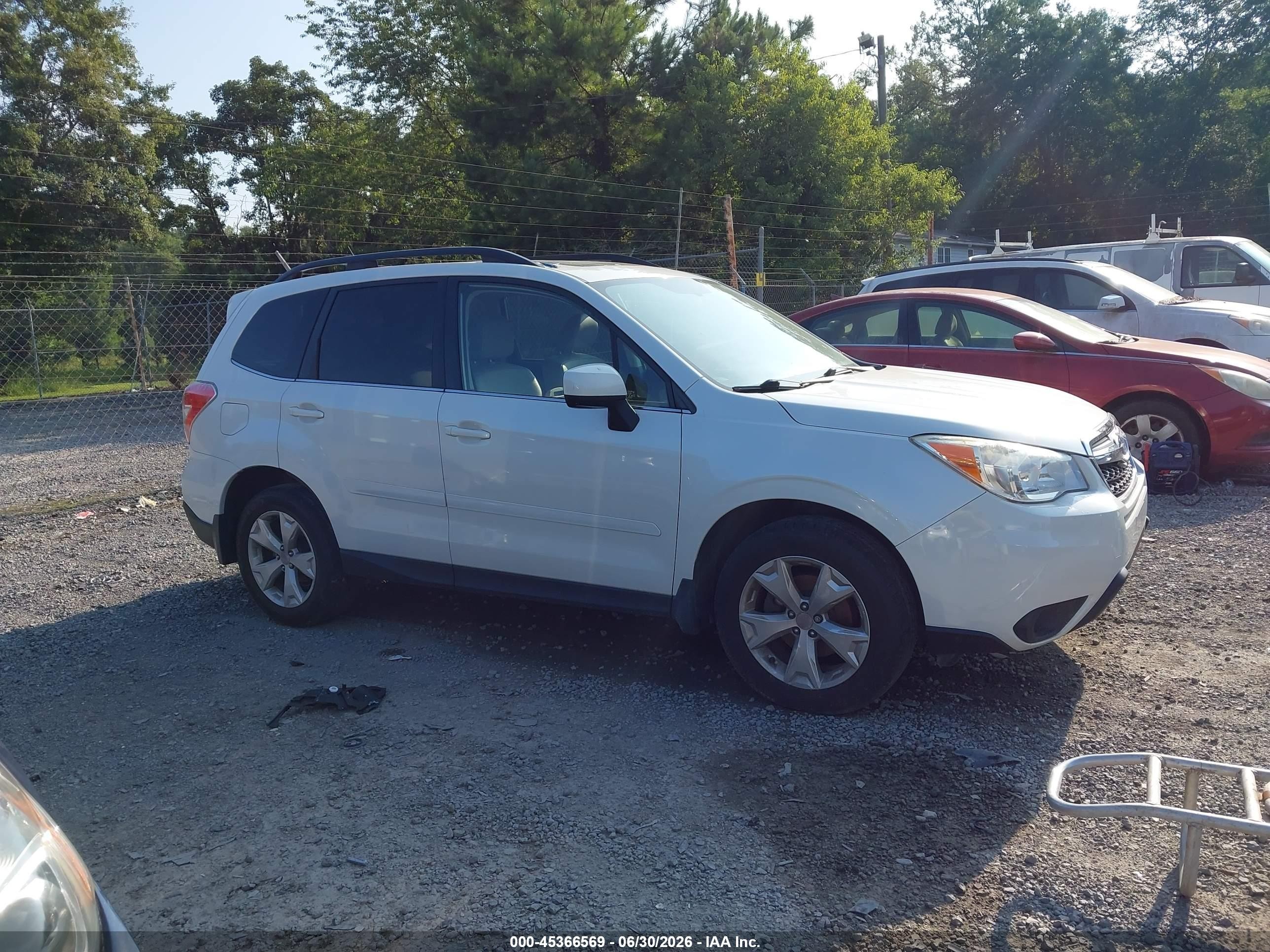 2014 Subaru Forester 2.5i Limited Белый vin: JF2SJAHCXEH523336