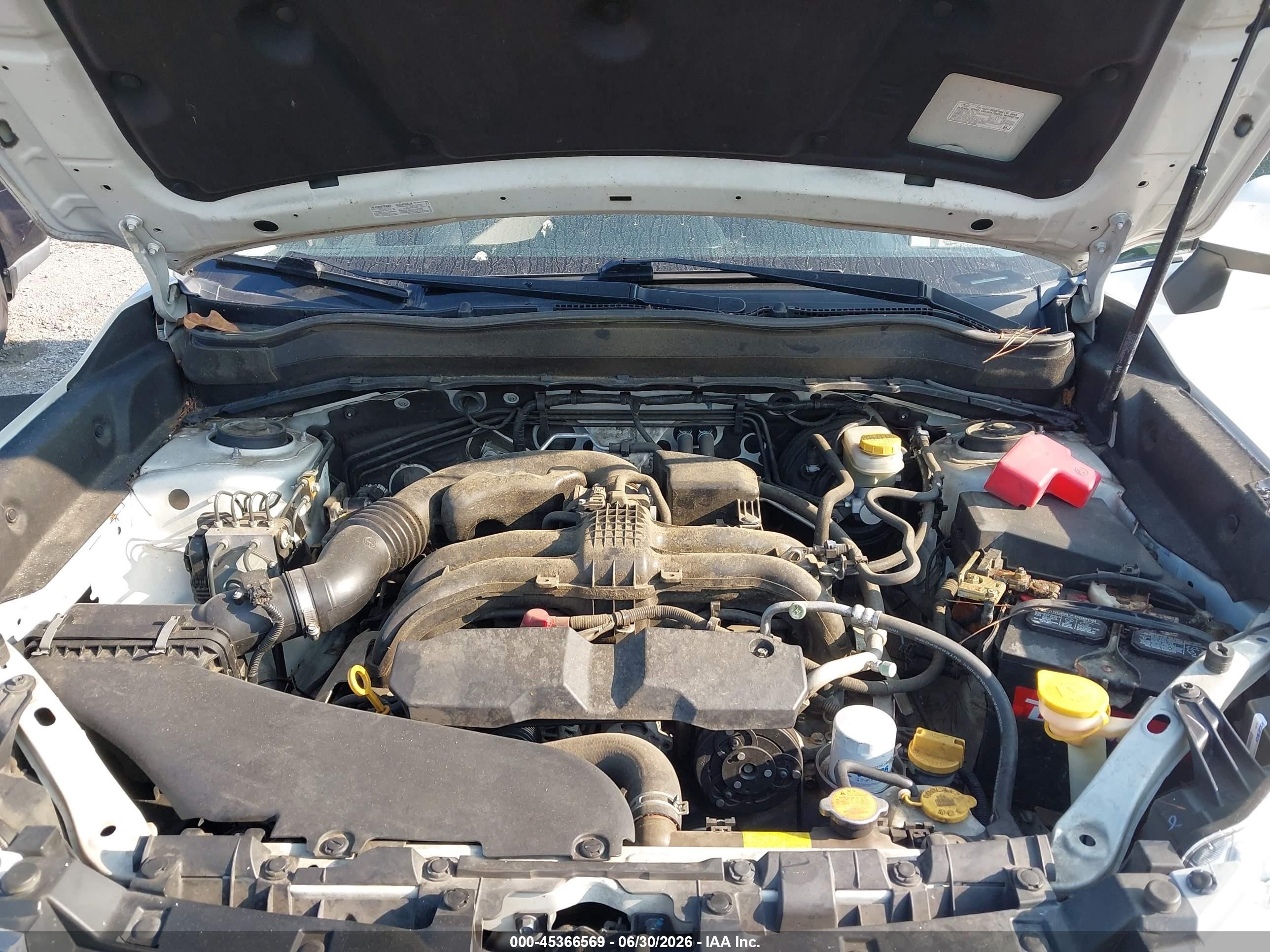 2014 Subaru Forester 2.5i Limited Белый vin: JF2SJAHCXEH523336