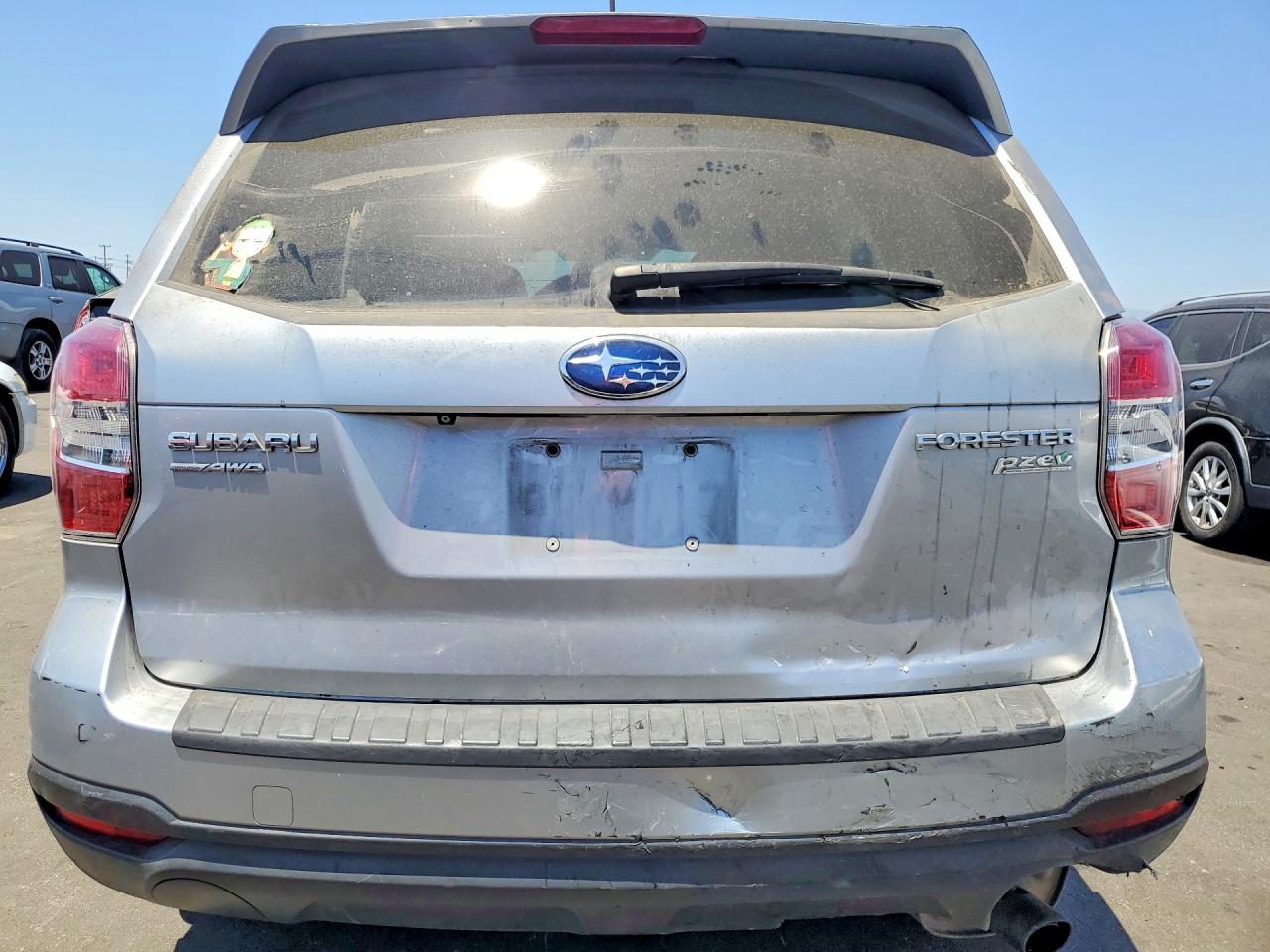 2014 Subaru Forester 2.5i Limited Gray vin: JF2SJAHCXEH558295