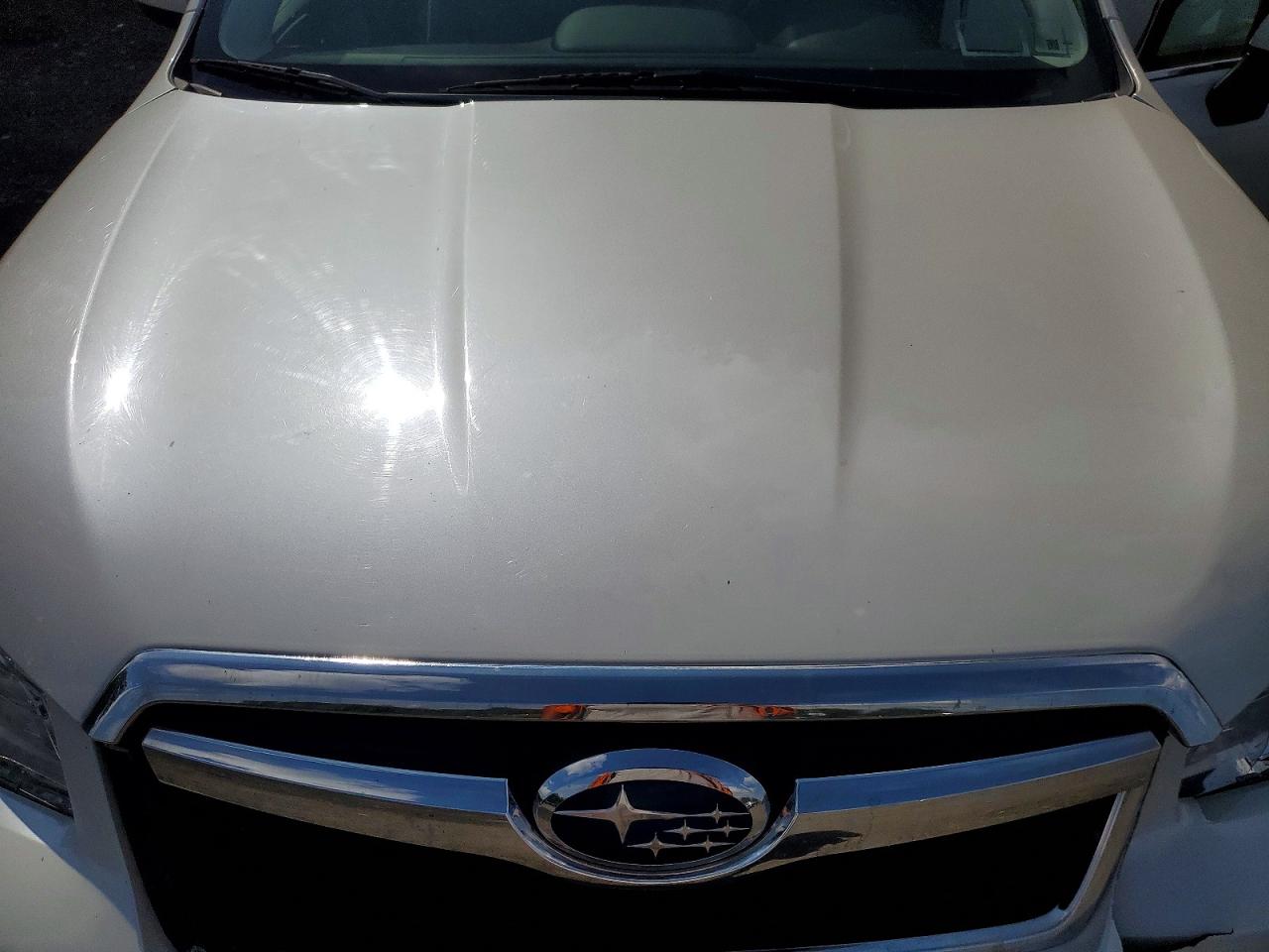 2015 Subaru Forester 2.5i Limited White vin: JF2SJAHCXFH413033