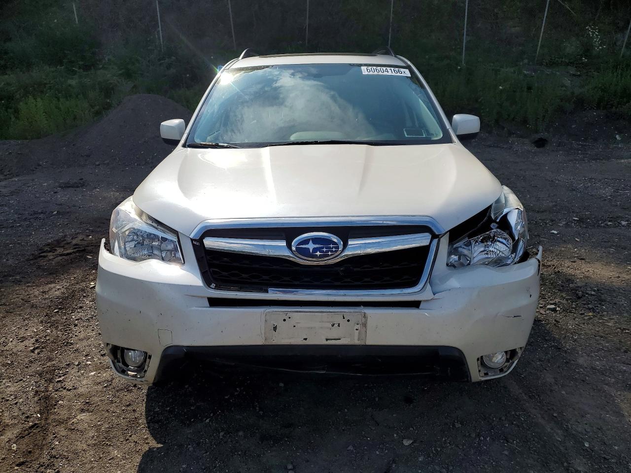 2015 Subaru Forester 2.5i Limited White vin: JF2SJAHCXFH413033