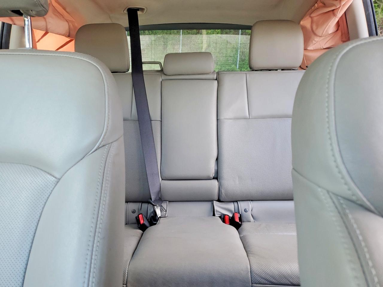 2015 Subaru Forester 2.5i Limited White vin: JF2SJAHCXFH413033