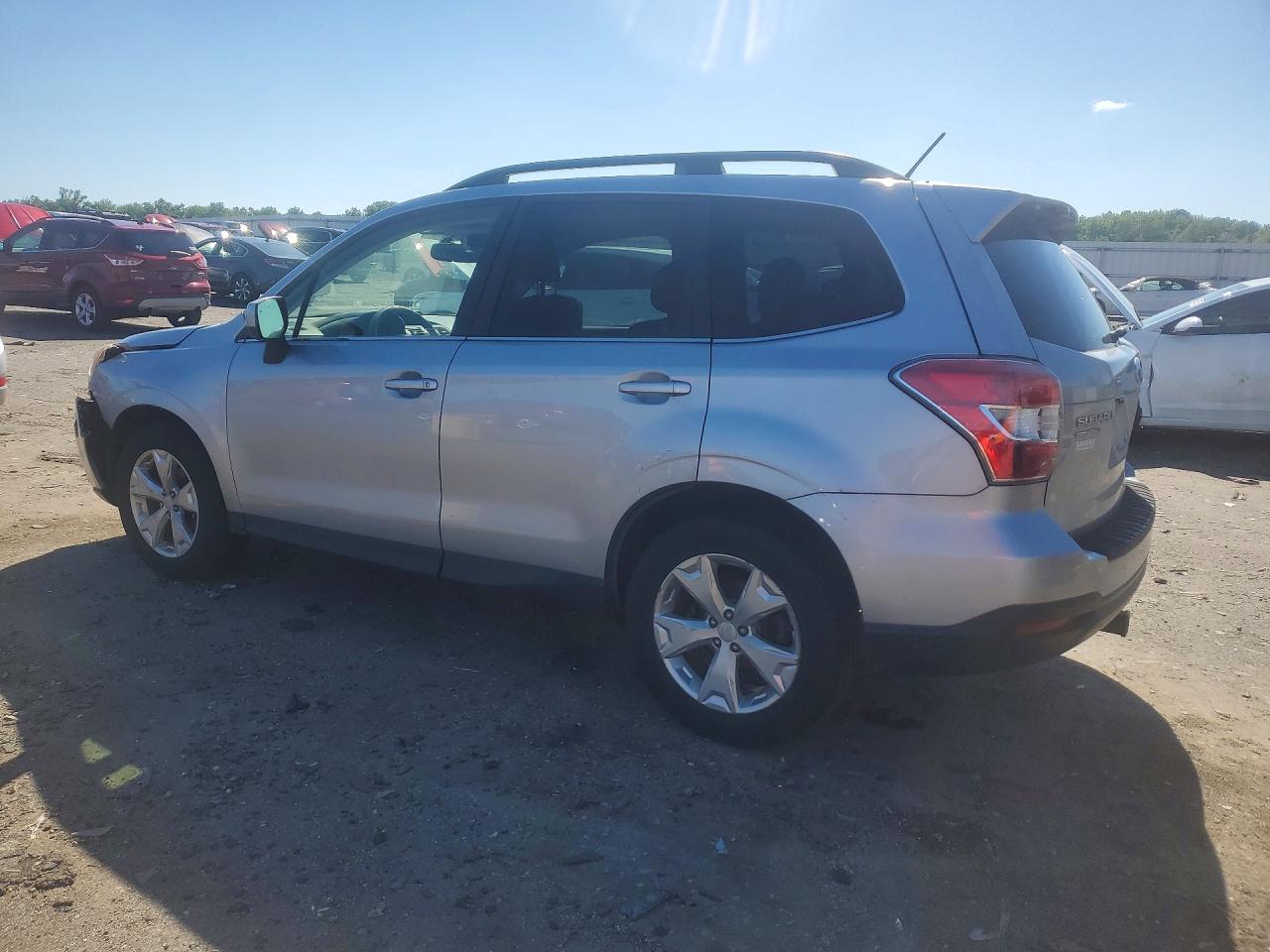 2015 Subaru Forester 2.5i Limited Silver vin: JF2SJAHCXFH479565