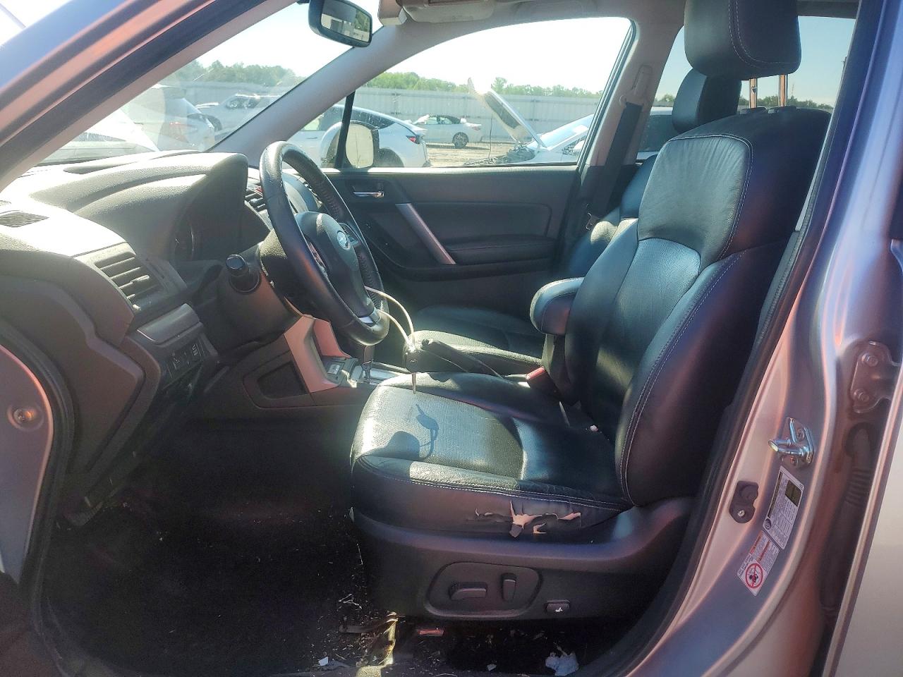 2015 Subaru Forester 2.5i Limited Silver vin: JF2SJAHCXFH479565