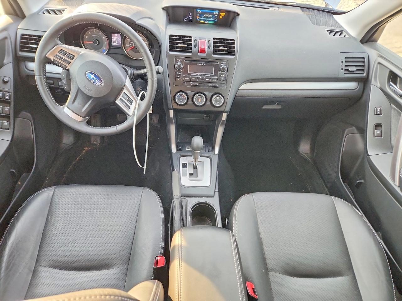 2015 Subaru Forester 2.5i Limited Silver vin: JF2SJAHCXFH828658
