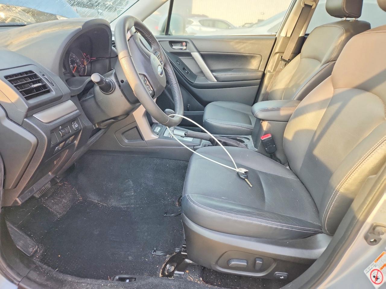 2015 Subaru Forester 2.5i Limited Silver vin: JF2SJAHCXFH828658