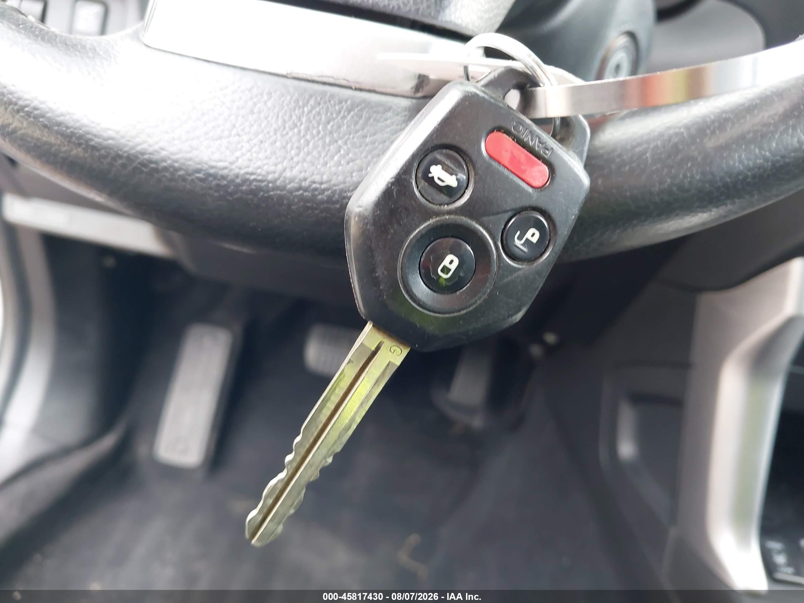 2014 Subaru Forester 2.5i Limited Серебряный vin: JF2SJAJC0EH407797