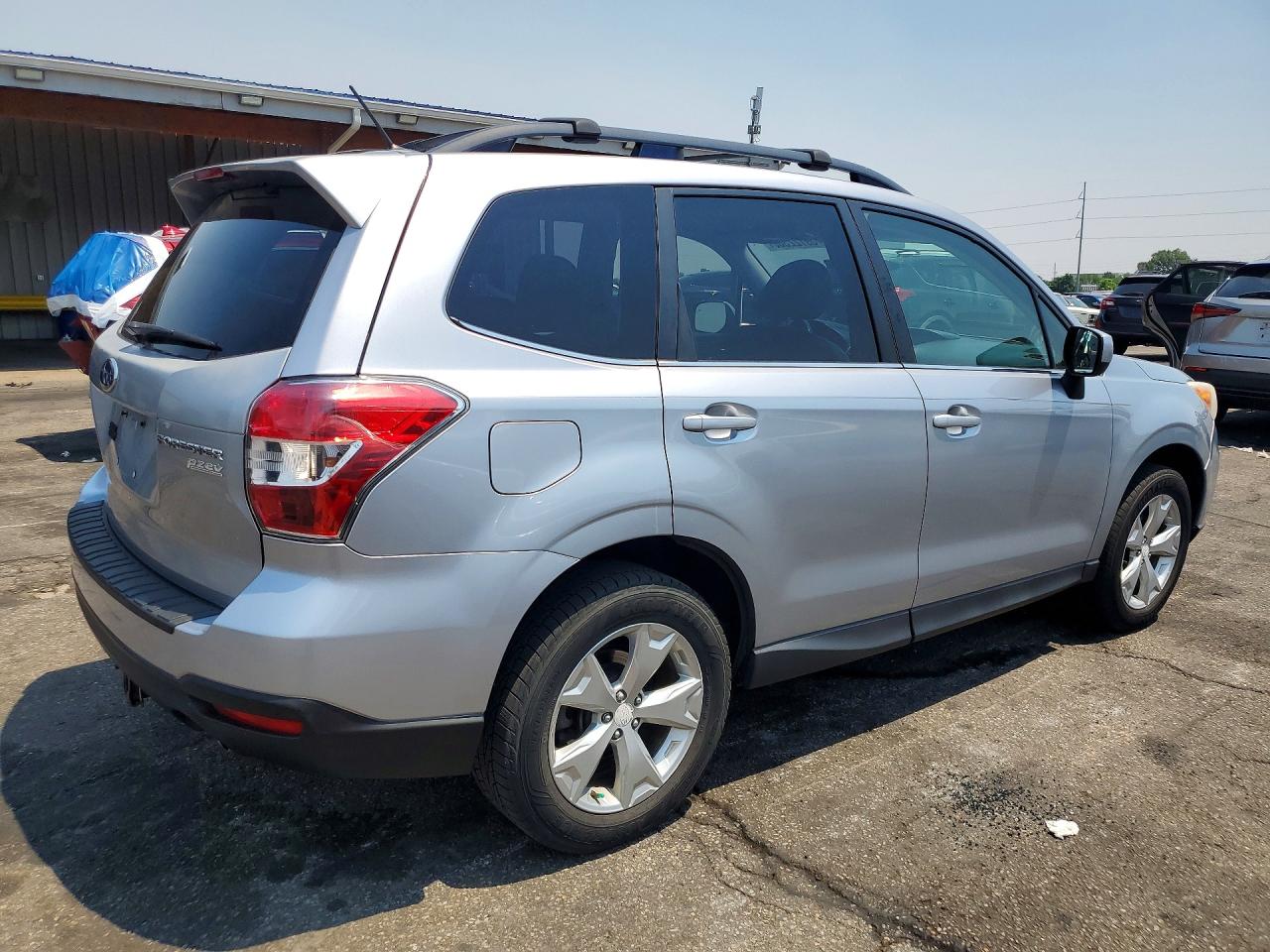 2014 Subaru Forester 2.5i Limited Silver vin: JF2SJAJC0EH488994