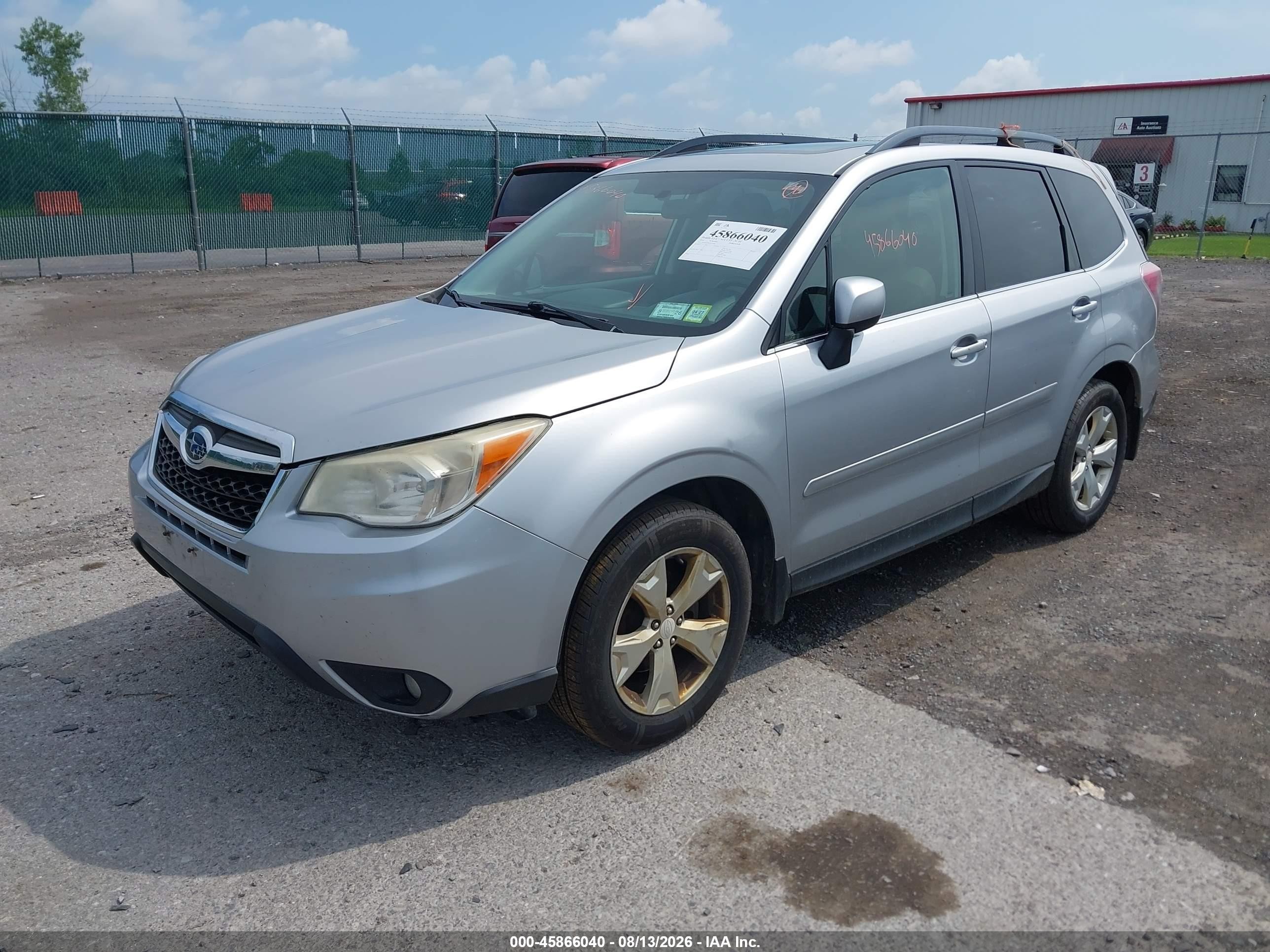 2014 Subaru Forester 2.5i Limited Silver vin: JF2SJAJC0EH513666