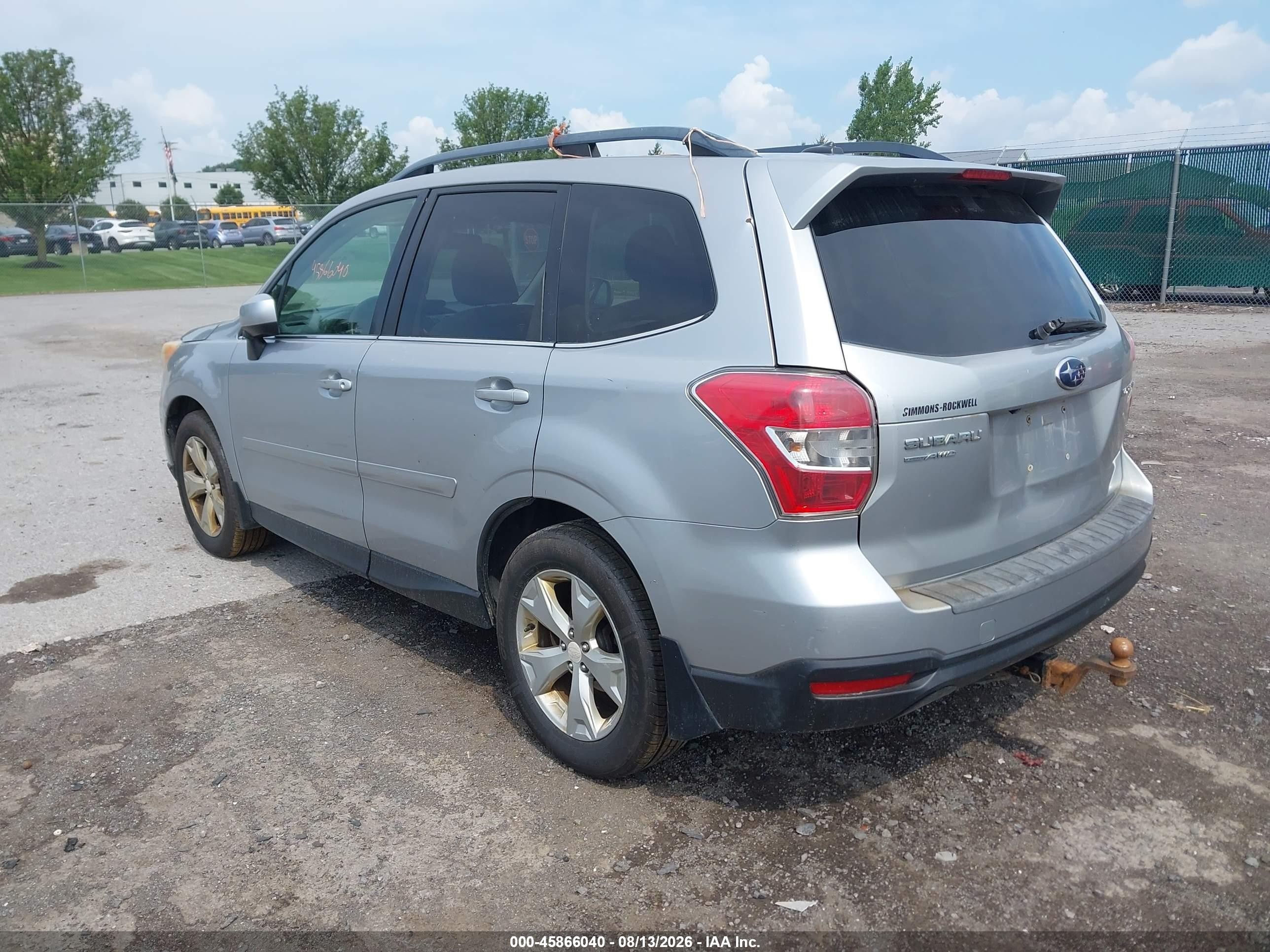 2014 Subaru Forester 2.5i Limited Silver vin: JF2SJAJC0EH513666