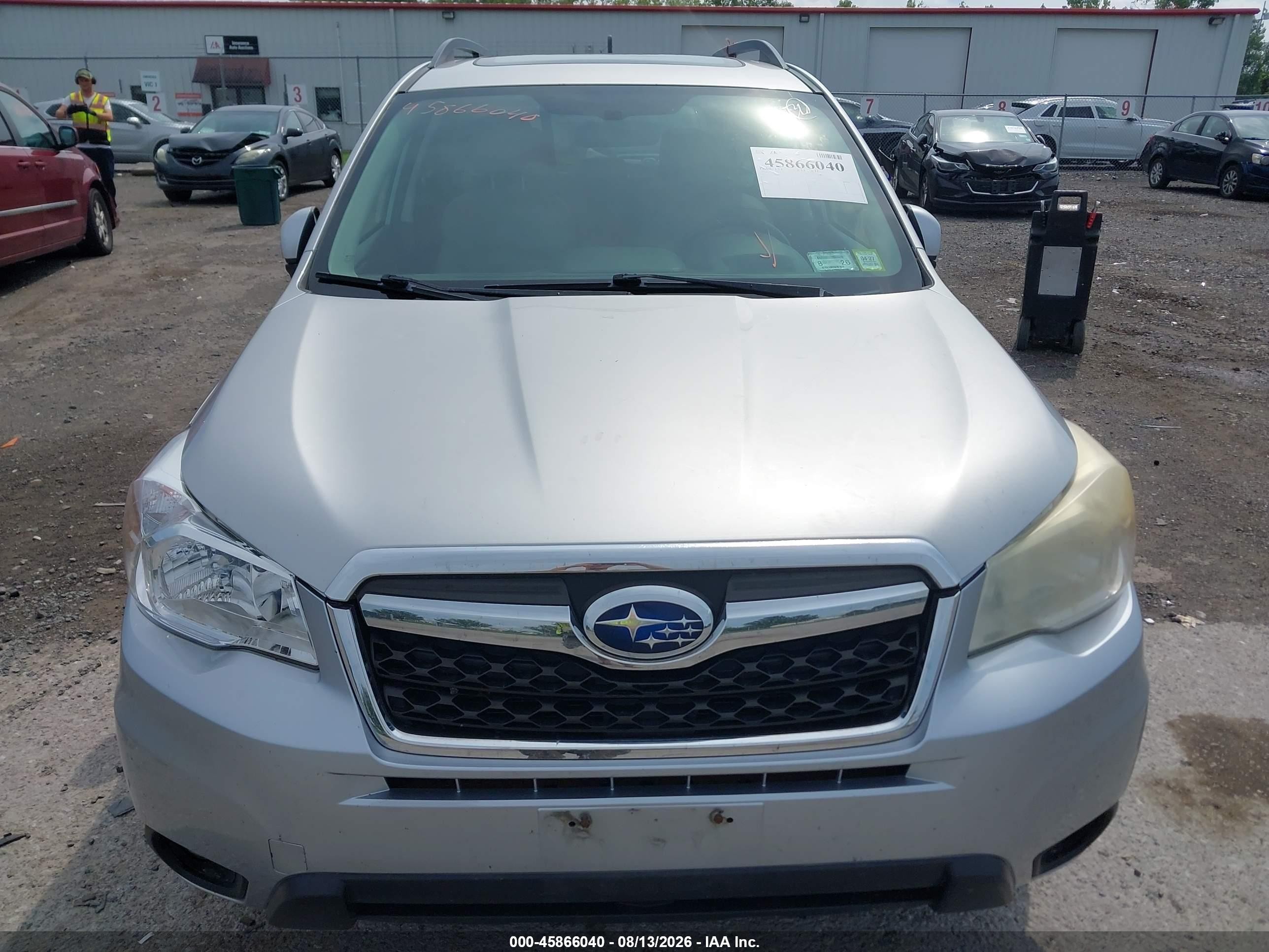 2014 Subaru Forester 2.5i Limited Silver vin: JF2SJAJC0EH513666