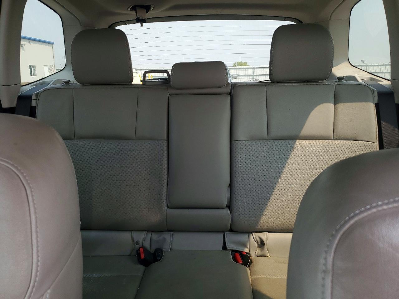 2014 Subaru Forester 2.5i Limited Red vin: JF2SJAJC0EH540186