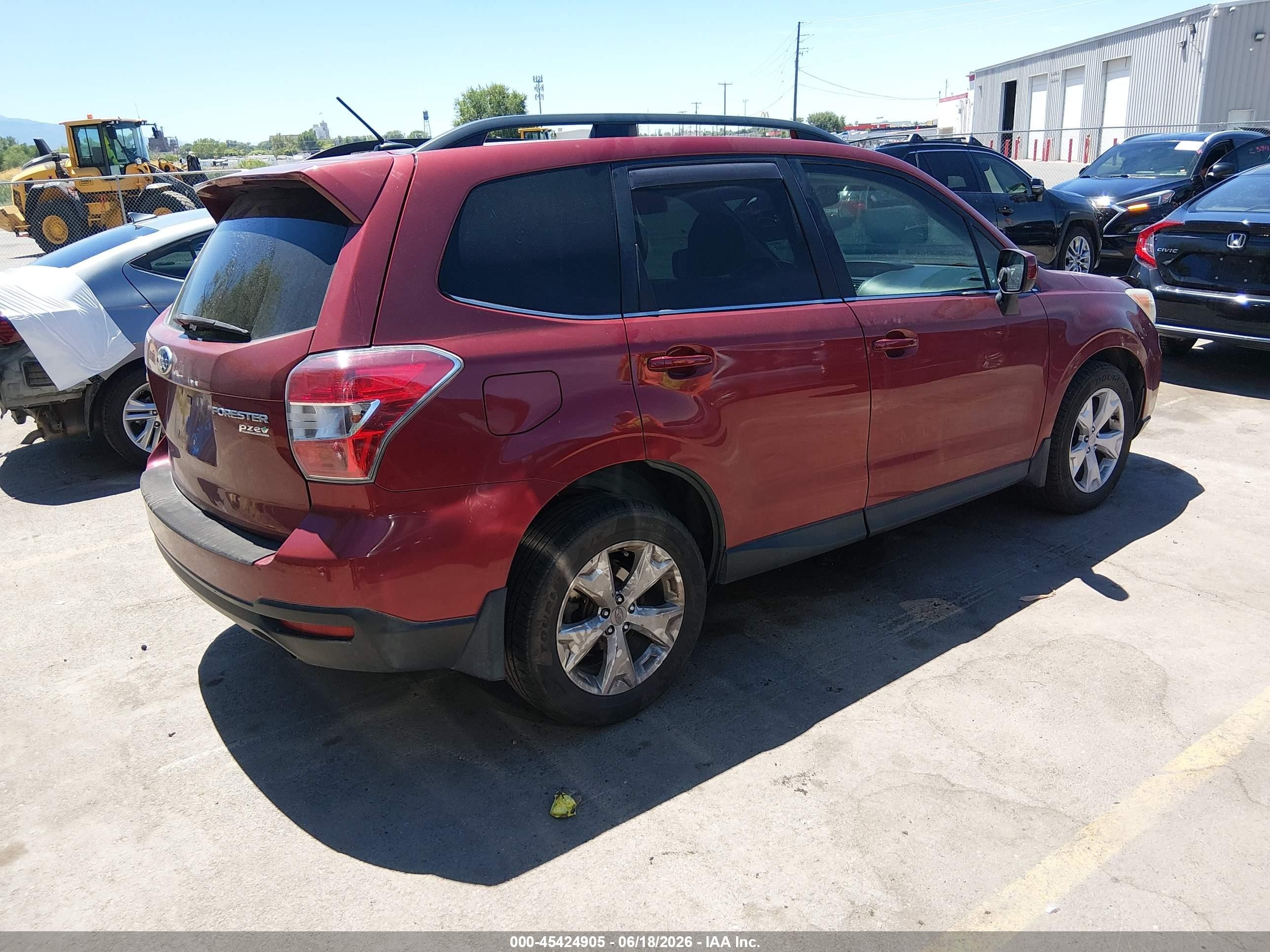 2014 Subaru Forester 2.5i Limited Красный vin: JF2SJAJC1EH408358