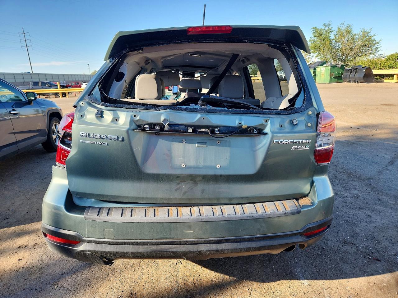 2014 Subaru Forester 2.5i Limited Green vin: JF2SJAJC1EH512610