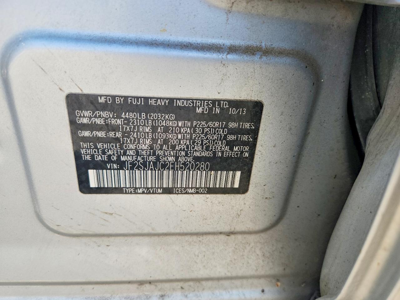2014 Subaru Forester 2.5i Limited Silver vin: JF2SJAJC2EH520280