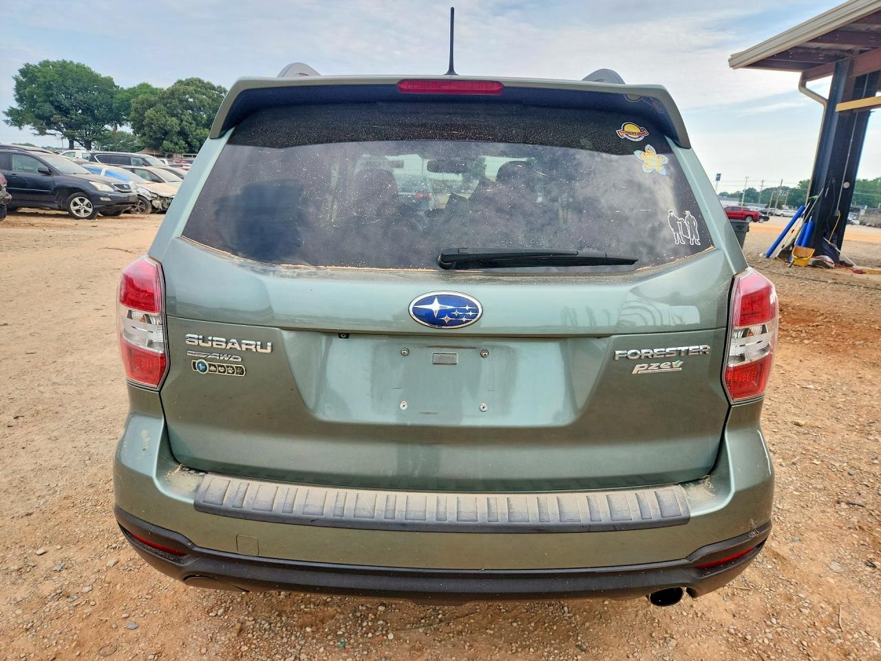 2014 Subaru Forester 2.5i Limited Green vin: JF2SJAJC2EH537905