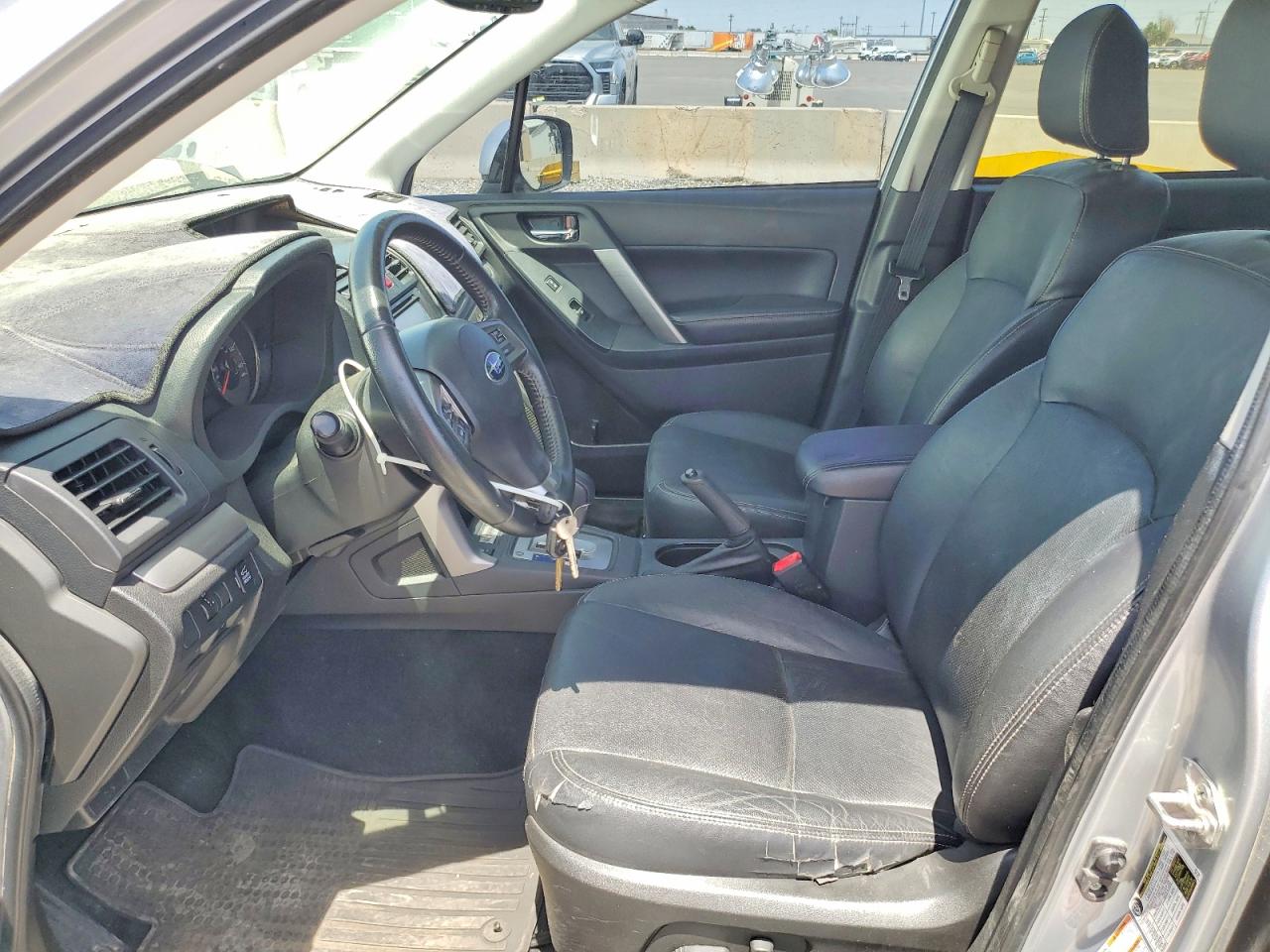 2014 Subaru Forester 2.5i Limited Silver vin: JF2SJAJC2EH545065