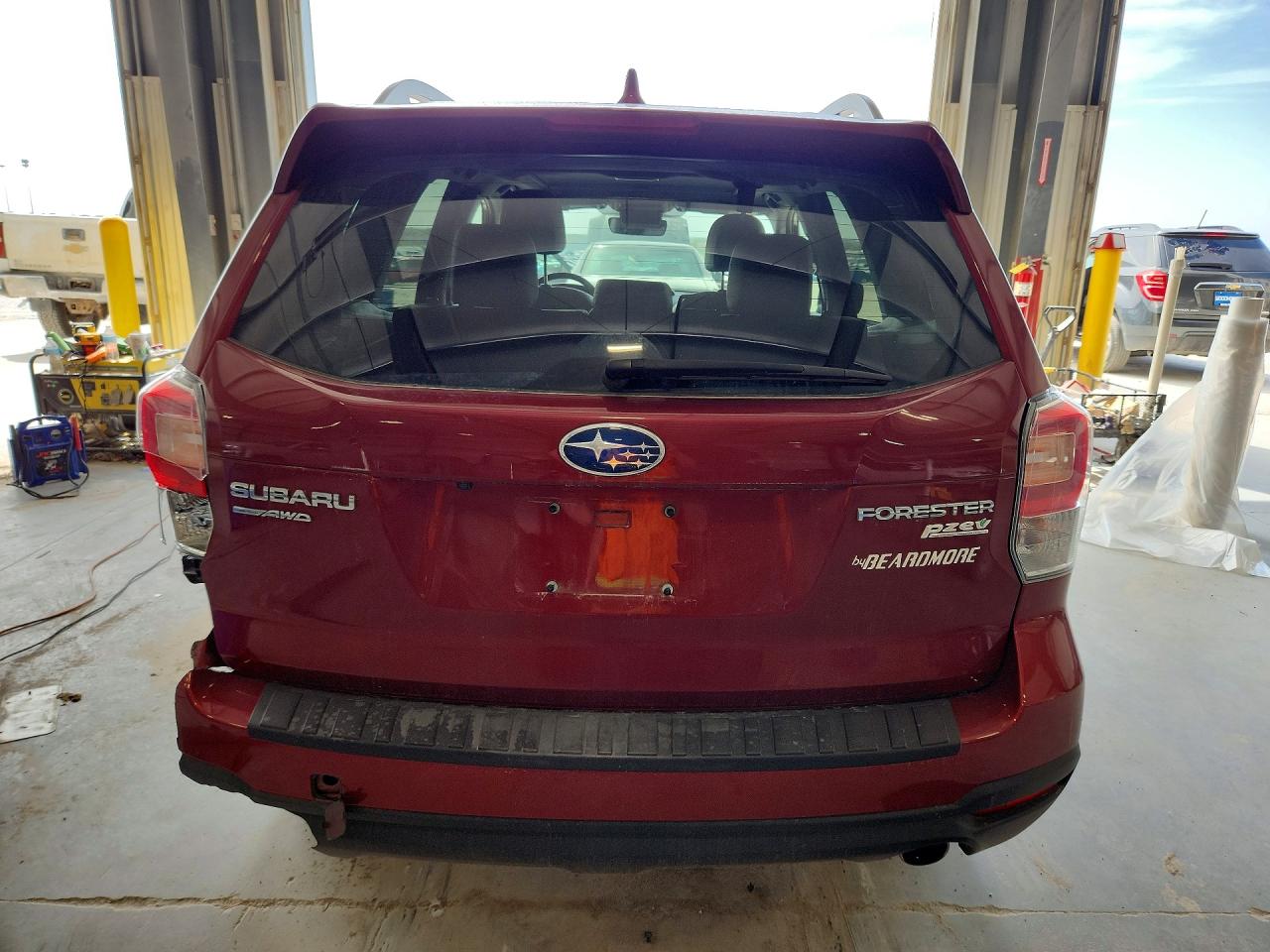 2017 Subaru Forester 2.5i Limited Maroon vin: JF2SJAJC2HH571301