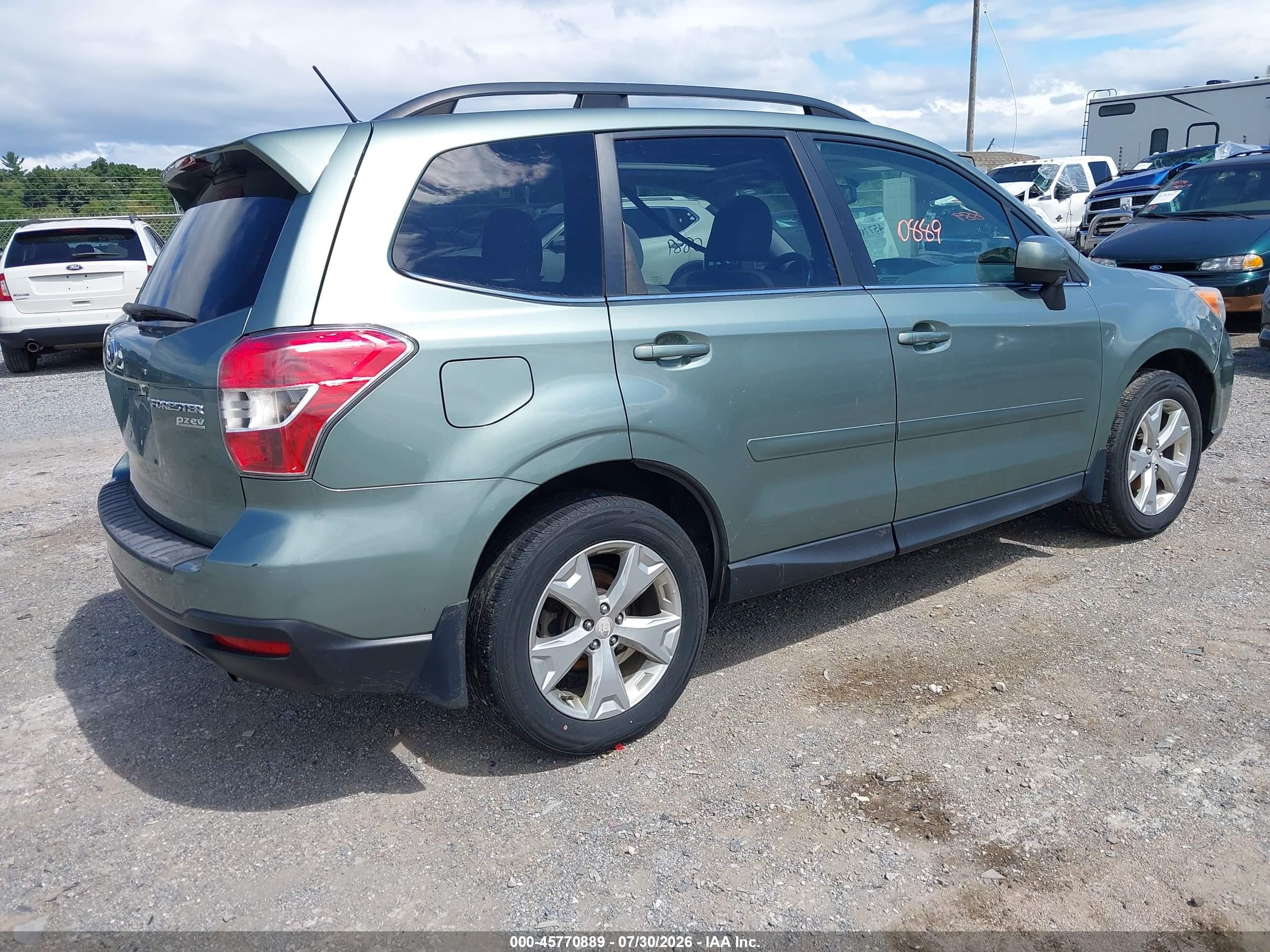 2014 Subaru Forester 2.5i Limited Зеленый vin: JF2SJAJC3EH512611