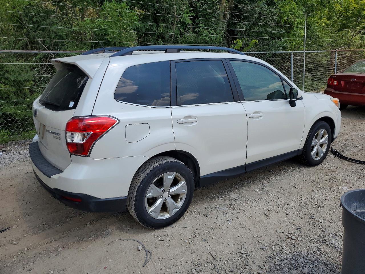 2014 Subaru Forester 2.5i Limited White vin: JF2SJAJC9EH442113
