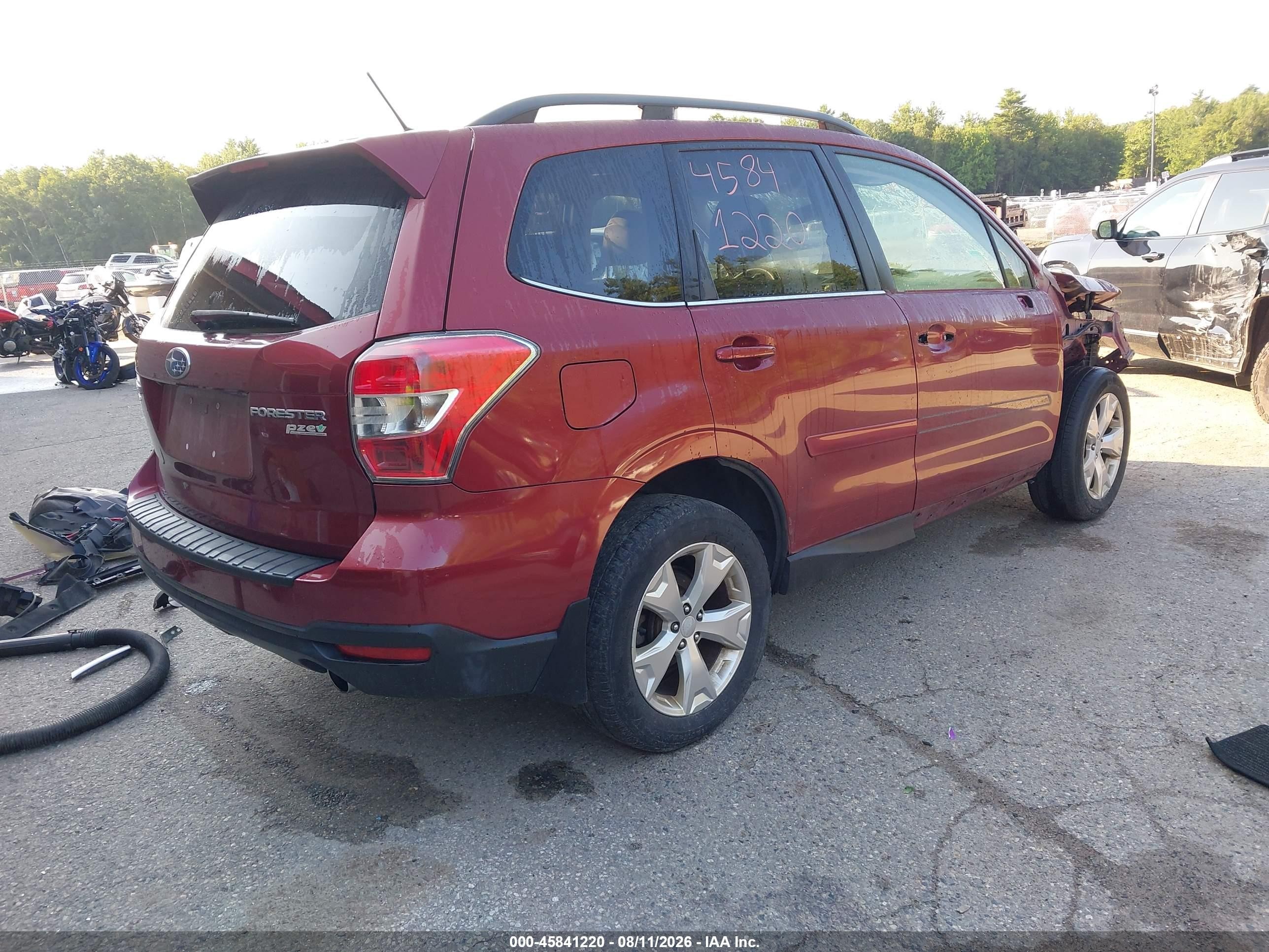 2014 Subaru Forester 2.5i Limited Red vin: JF2SJAJC9EH446209