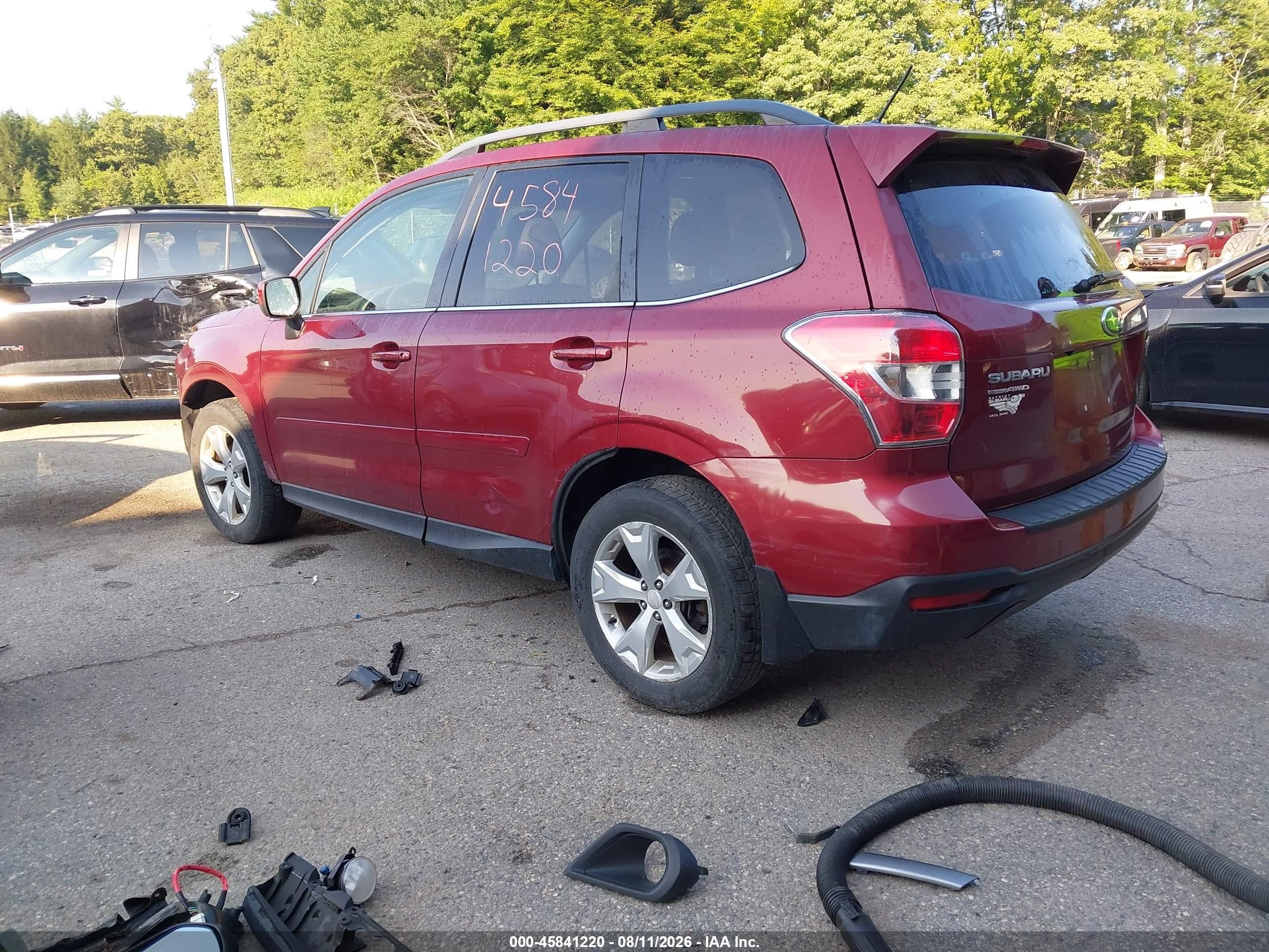 2014 Subaru Forester 2.5i Limited Red vin: JF2SJAJC9EH446209