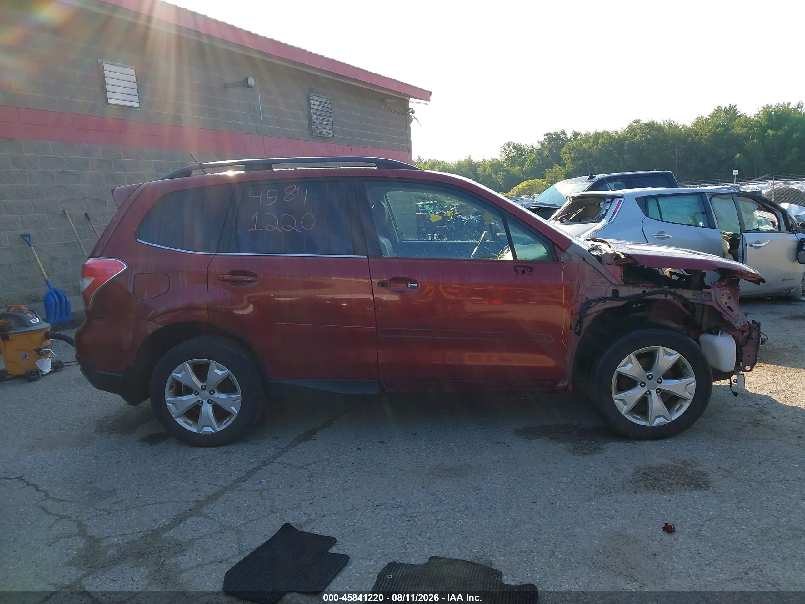 2014 Subaru Forester 2.5i Limited Red vin: JF2SJAJC9EH446209