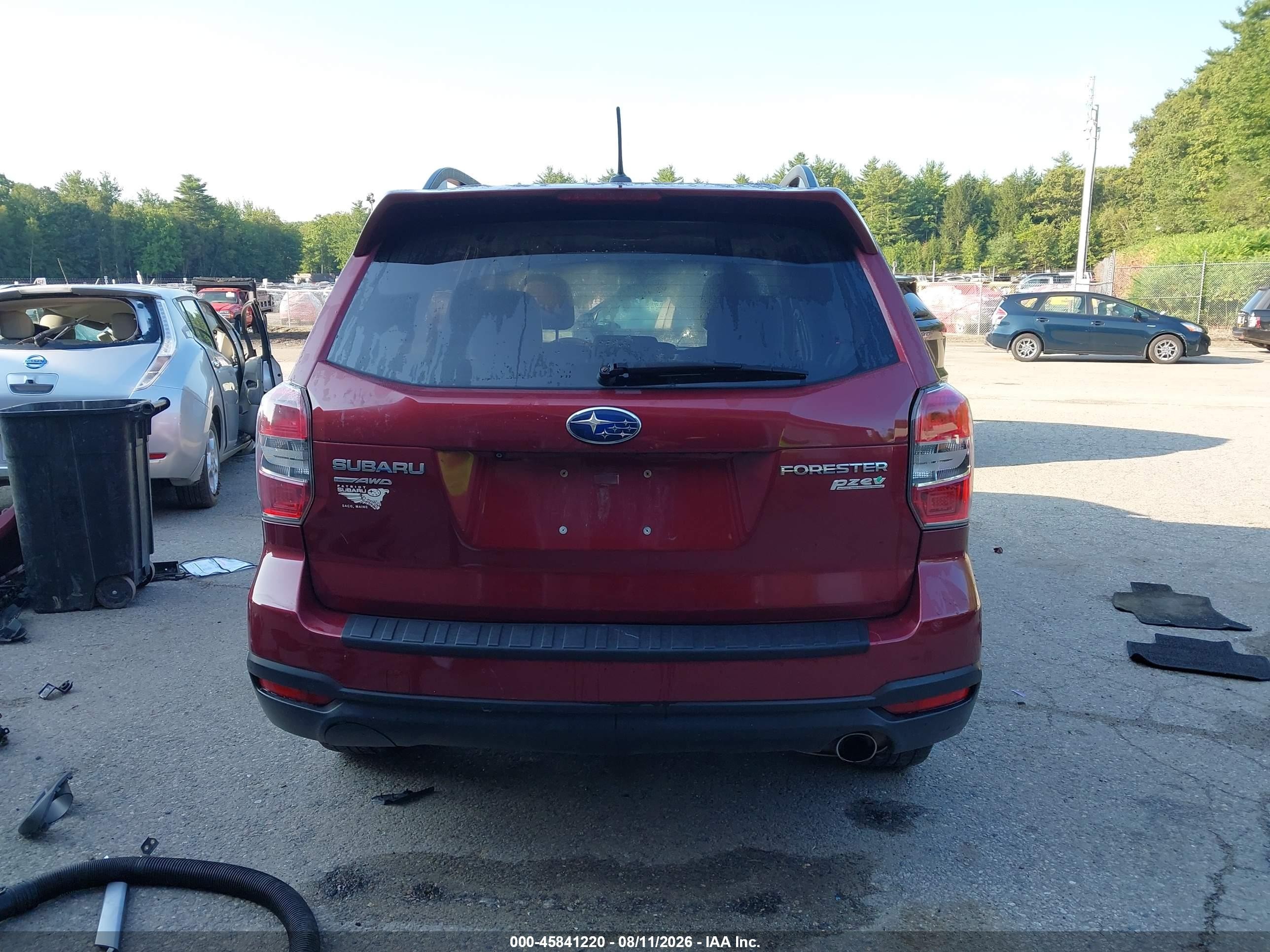 2014 Subaru Forester 2.5i Limited Red vin: JF2SJAJC9EH446209
