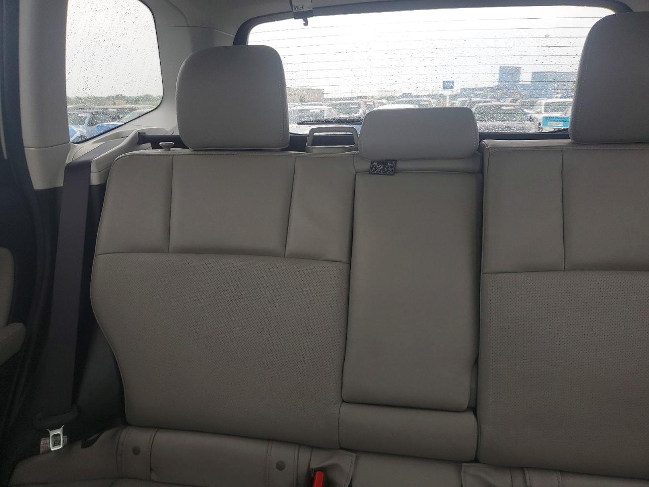 2014 Subaru Forester 2.5i Limited White vin: JF2SJAJCXEH435557