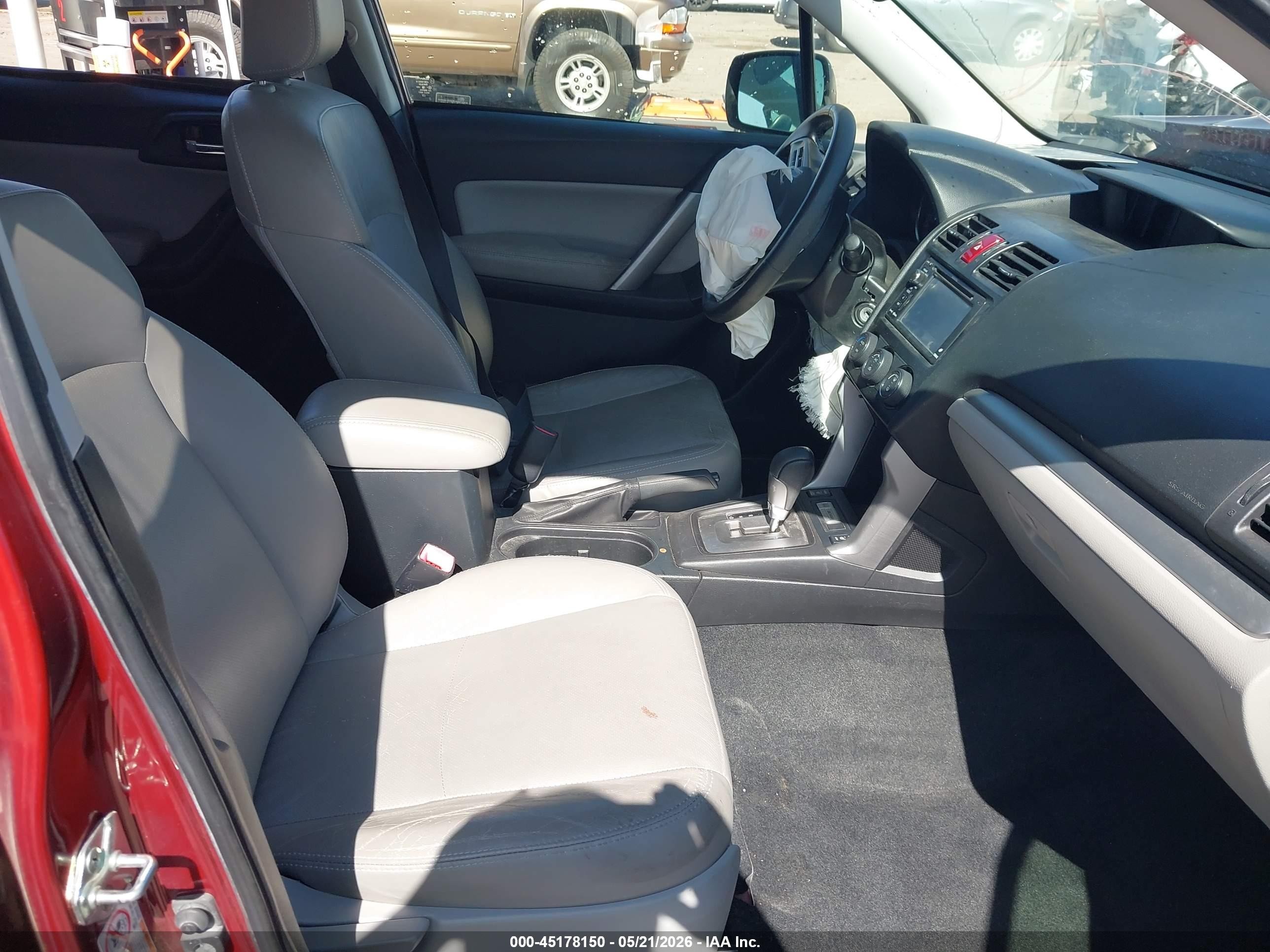 2014 Subaru Forester 2.5i Limited Red vin: JF2SJAJCXEH453993