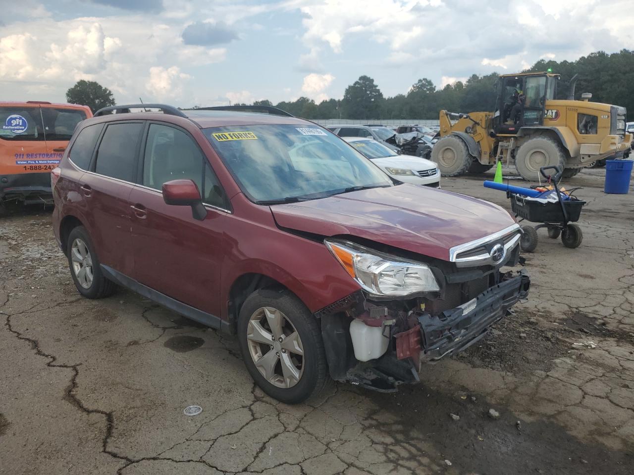 2014 Subaru Forester 2.5i Limited Red vin: JF2SJAJCXEH505817