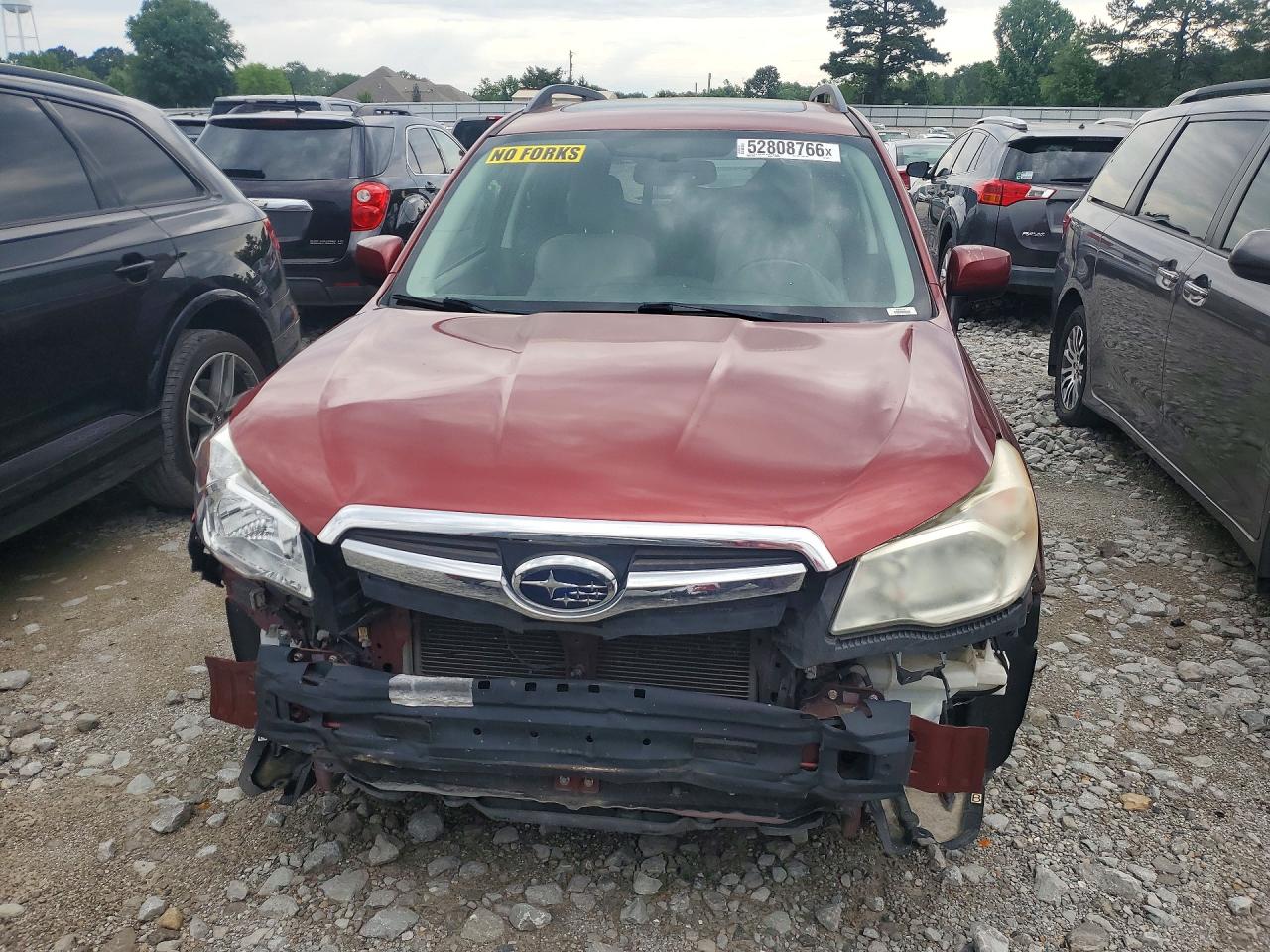 2014 Subaru Forester 2.5i Limited Red vin: JF2SJAJCXEH505817