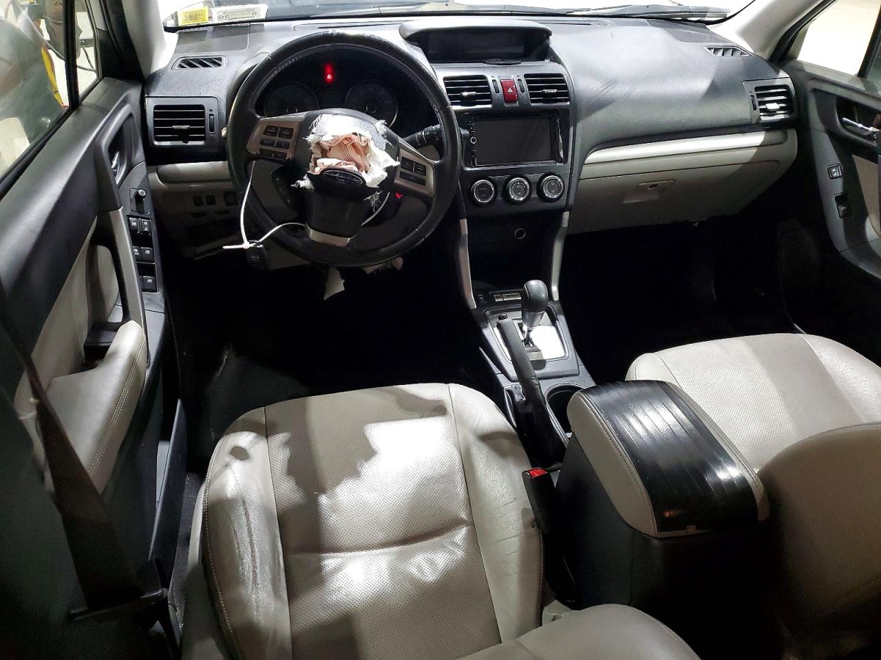 2015 Subaru Forester 2.5i Limited Silver vin: JF2SJAKC1FH464946
