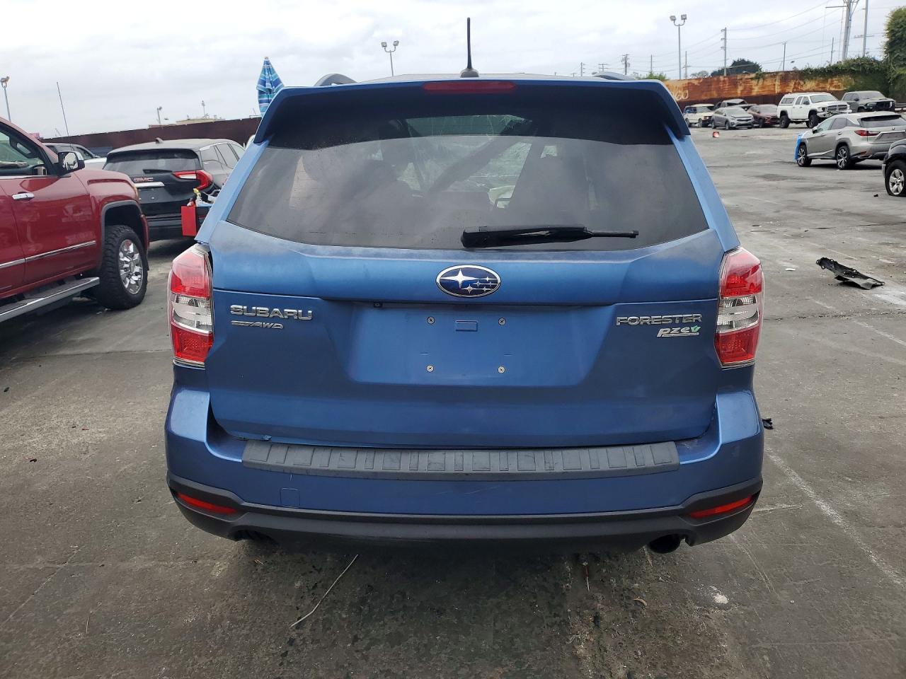 2015 Subaru Forester 2.5i Limited Blue vin: JF2SJAKC1FH487773