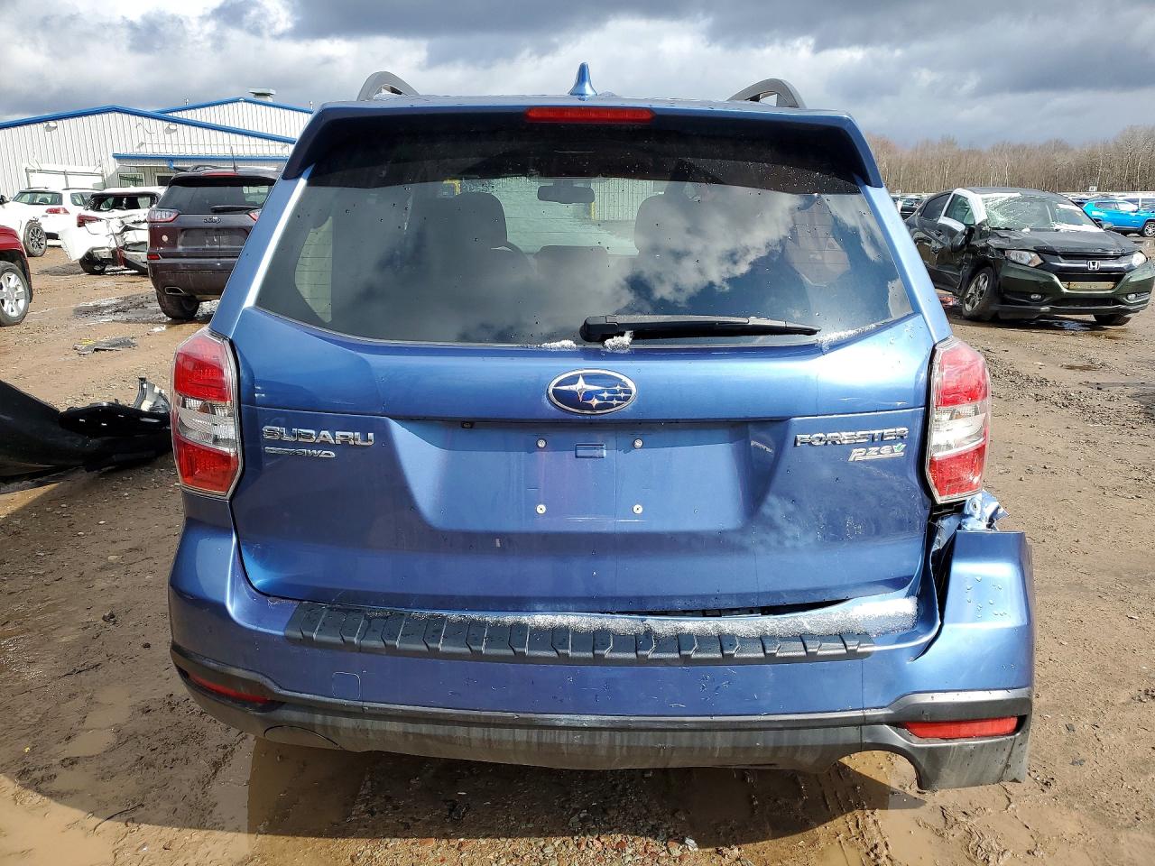 2016 Subaru Forester 2.5i Limited Blue vin: JF2SJAKC4GH558661