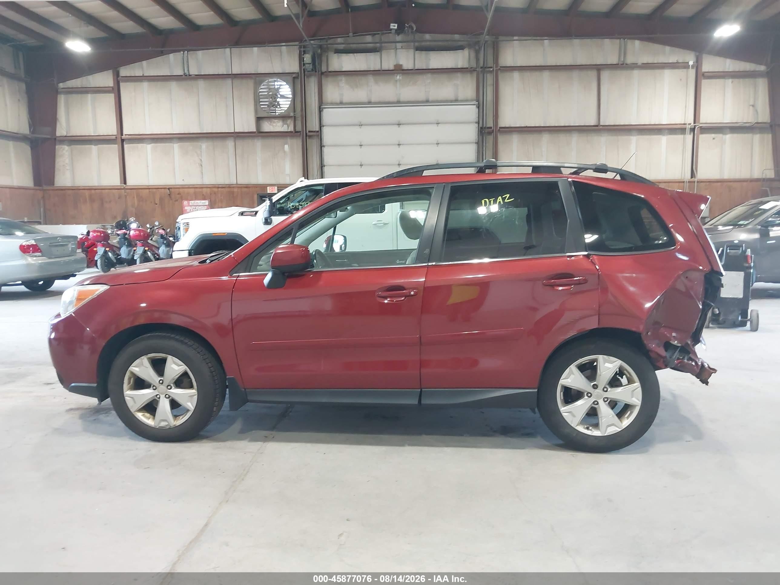 2015 Subaru Forester 2.5i Limited Красный vin: JF2SJAKC5FH430718