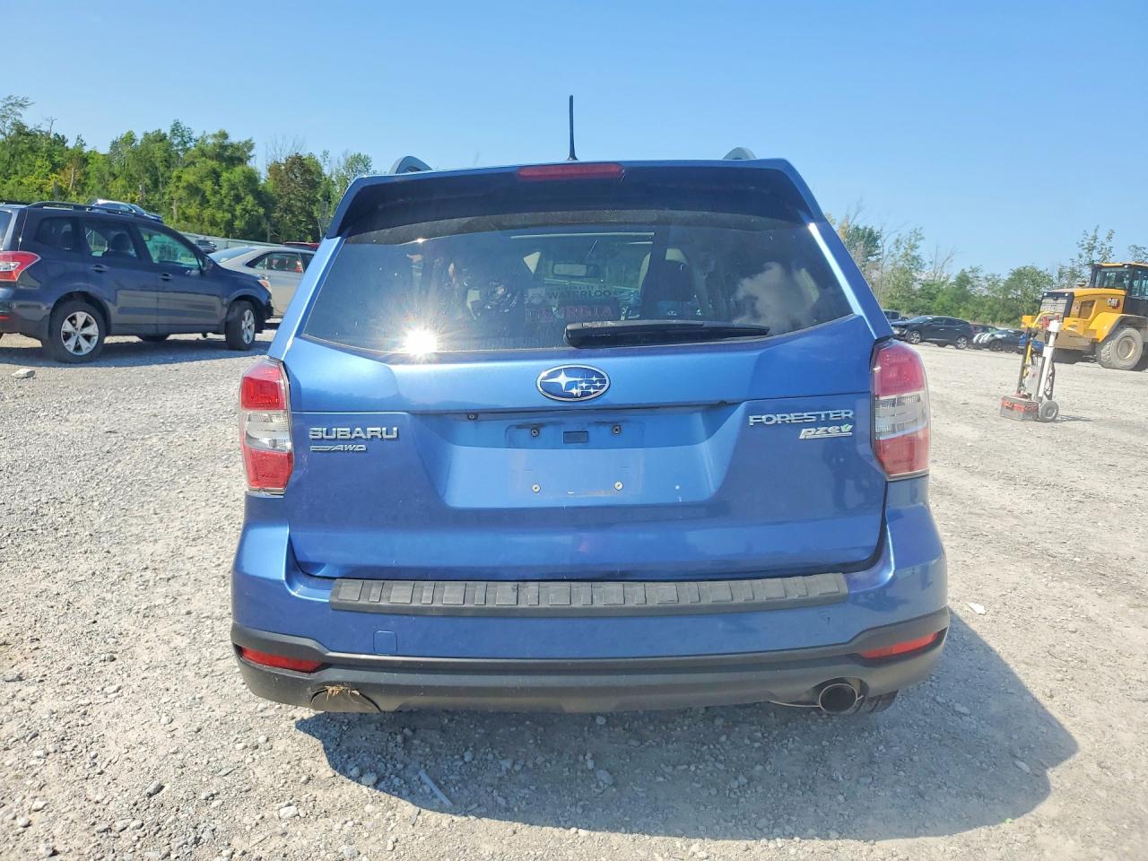 2015 Subaru Forester 2.5i Limited Blue vin: JF2SJAKC9FH470008