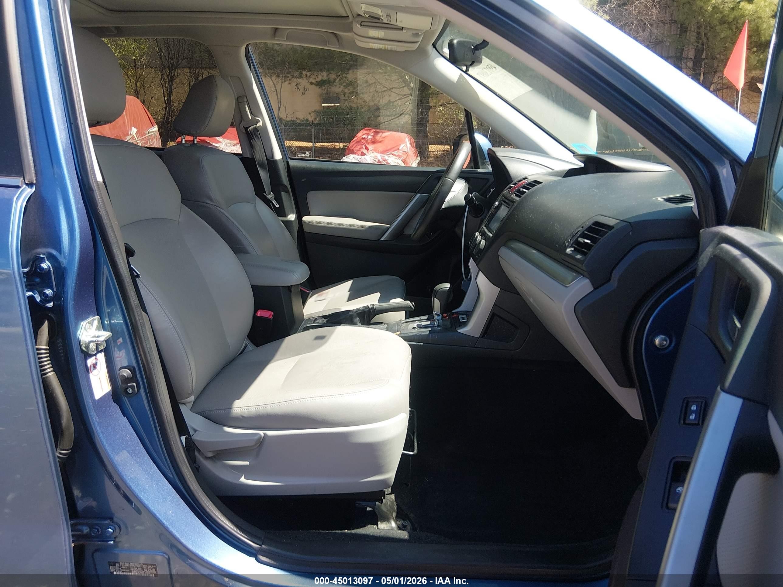 2015 Subaru Forester 2.5i Limited Blue vin: JF2SJAKC9FH535083