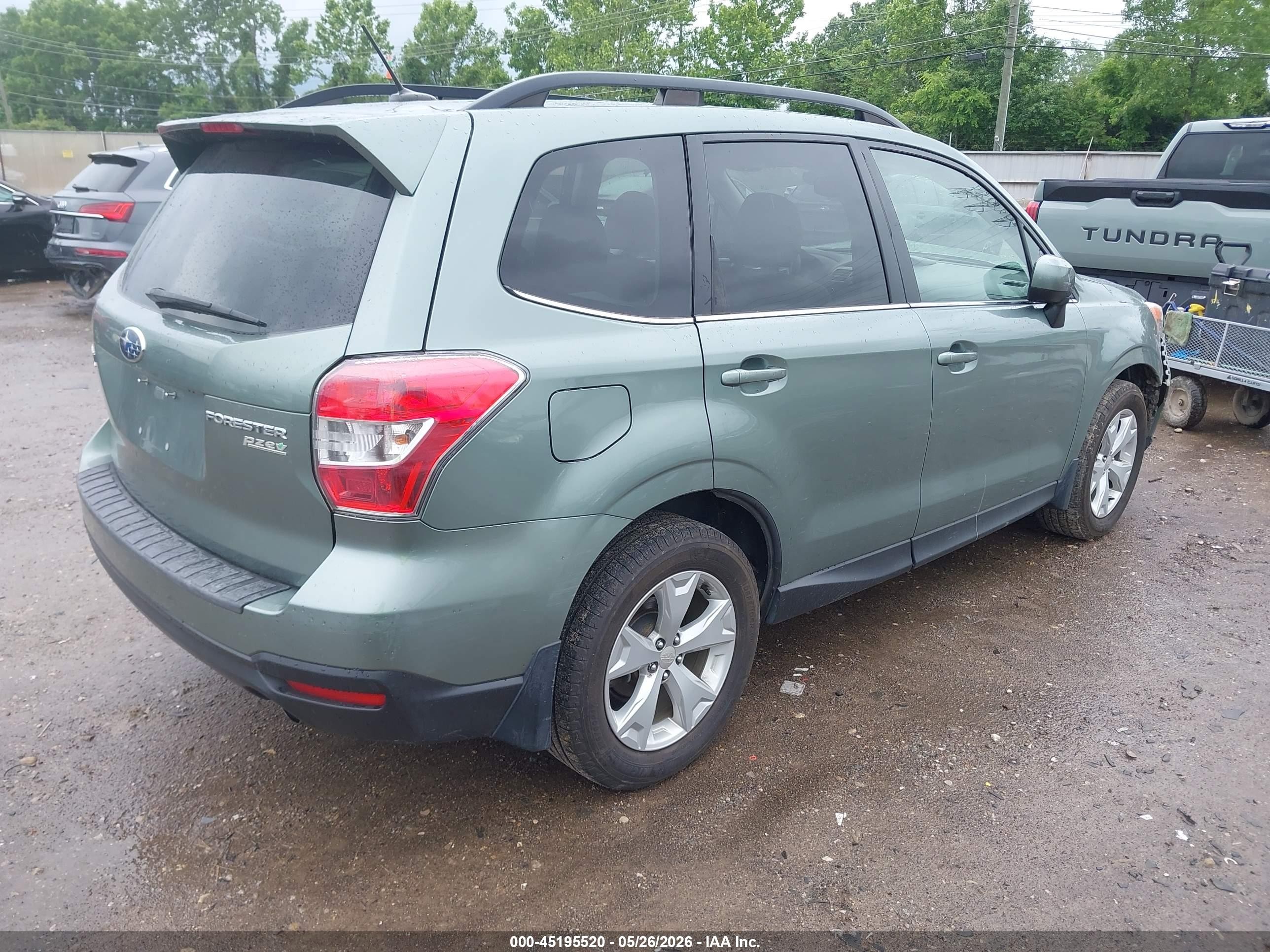 2015 Subaru Forester 2.5i Limited Teal vin: JF2SJAKCXFH405541