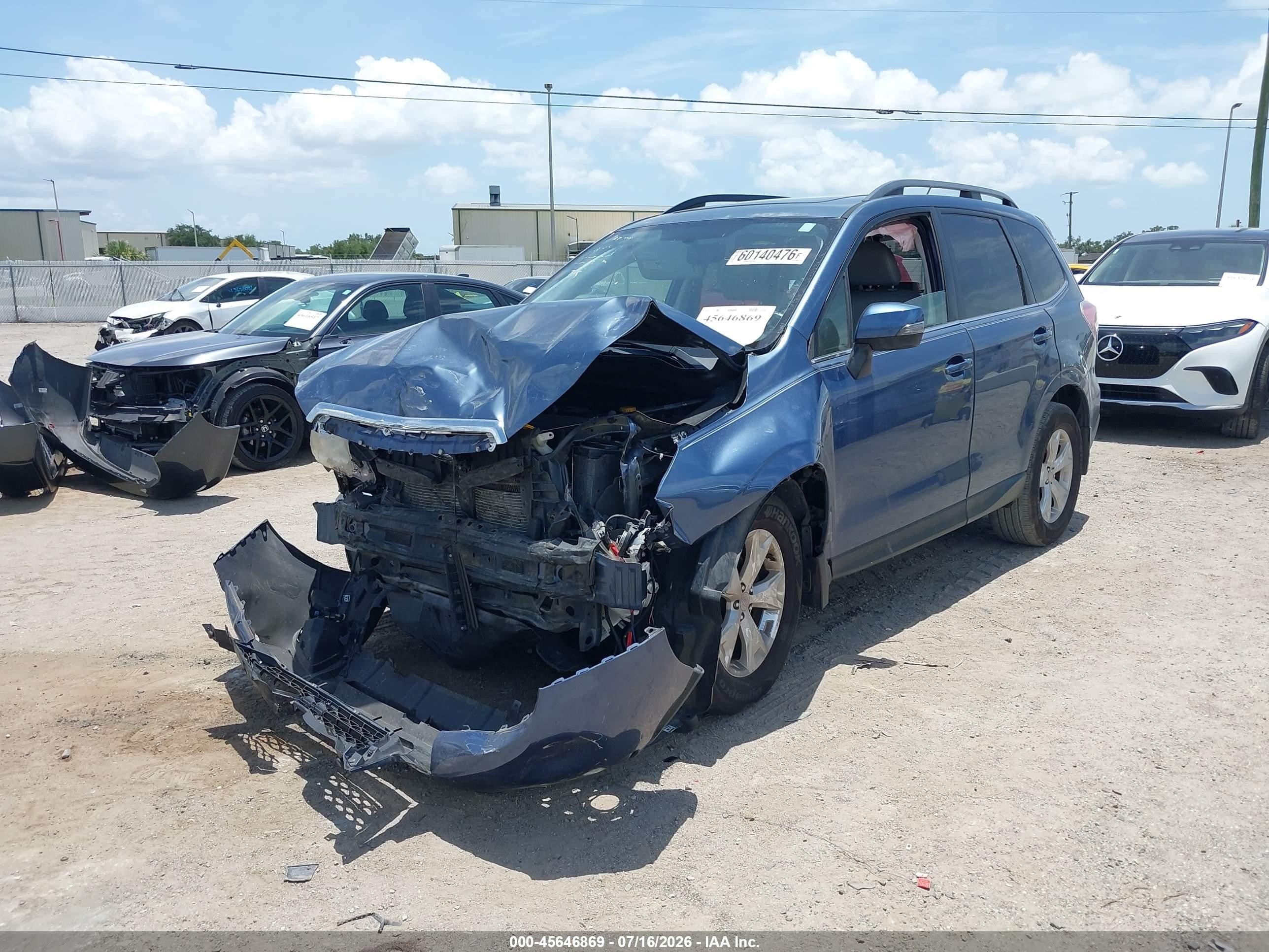 2014 Subaru Forester 2.5i Touring Blue vin: JF2SJAMC0EH426636