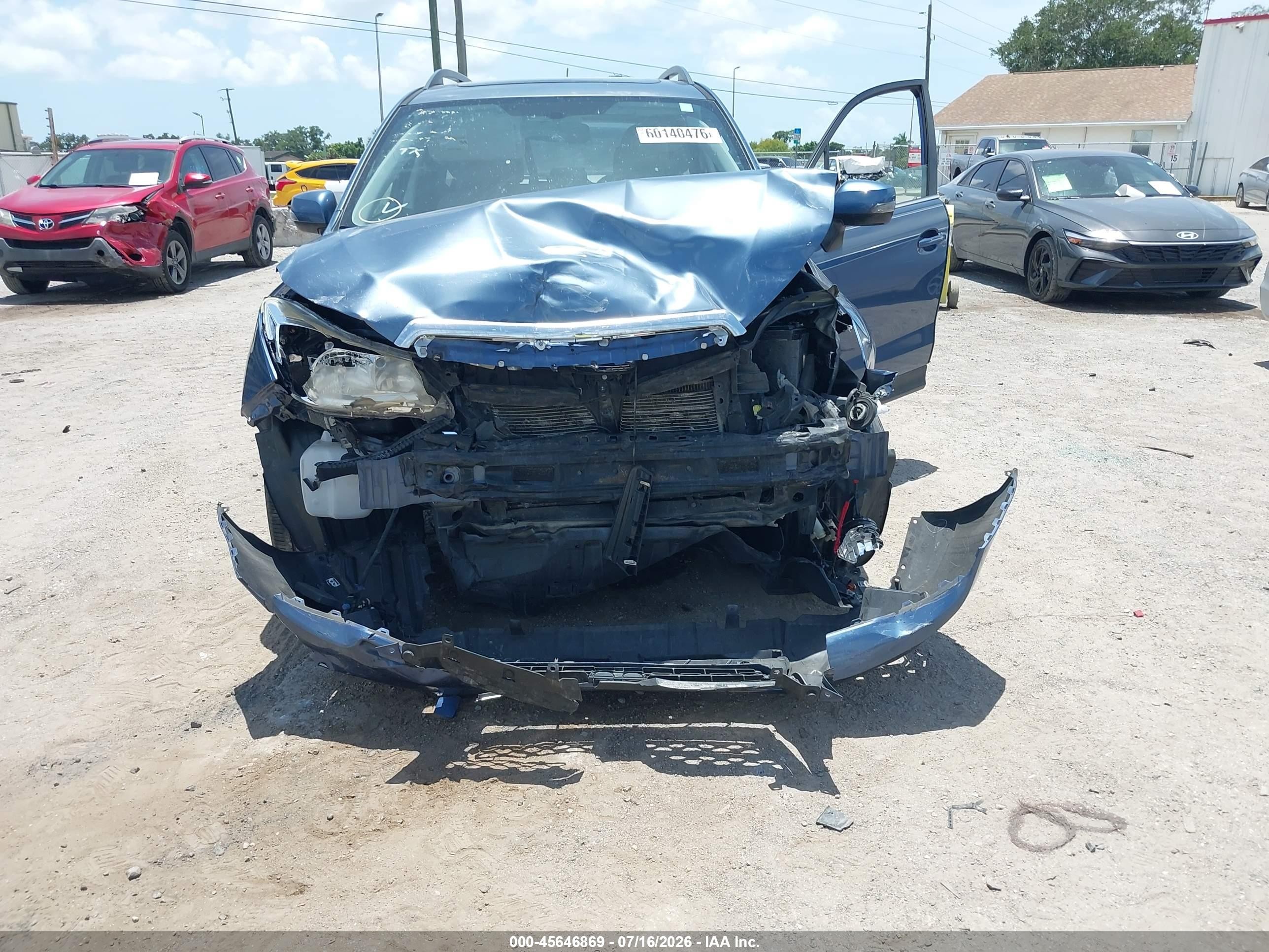 2014 Subaru Forester 2.5i Touring Blue vin: JF2SJAMC0EH426636