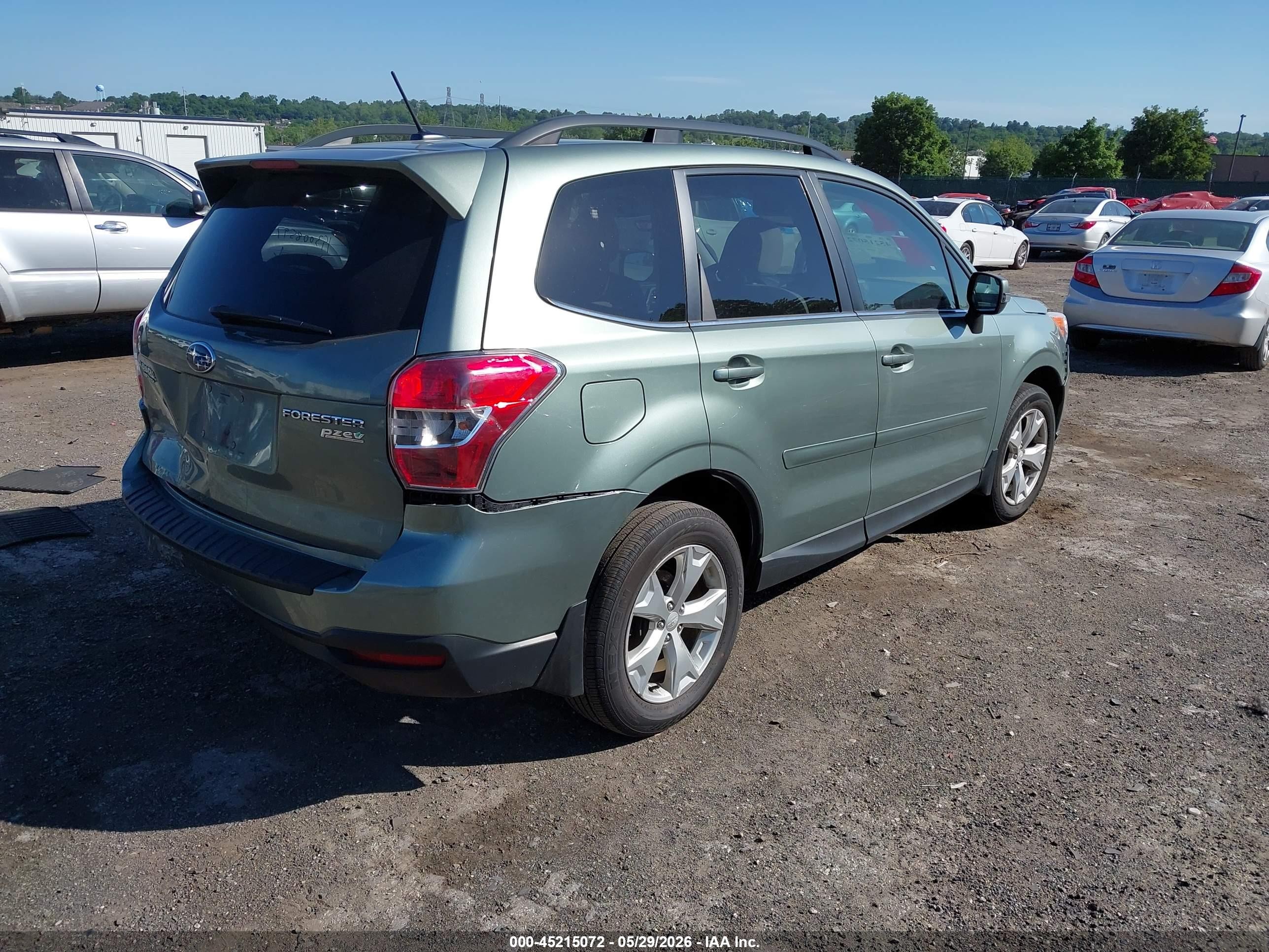 2014 Subaru Forester 2.5i Touring Green vin: JF2SJAMC0EH493222