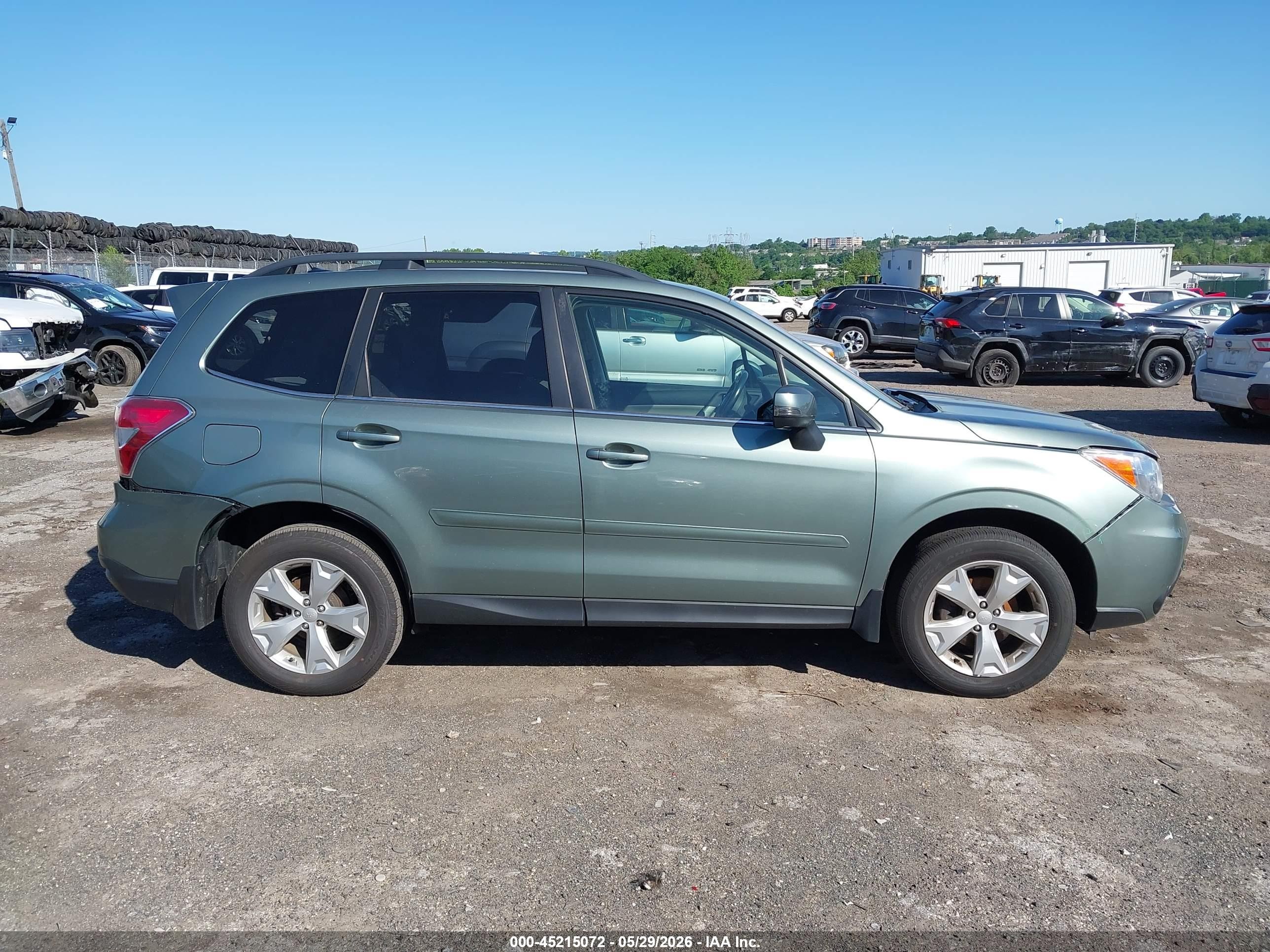 2014 Subaru Forester 2.5i Touring Green vin: JF2SJAMC0EH493222