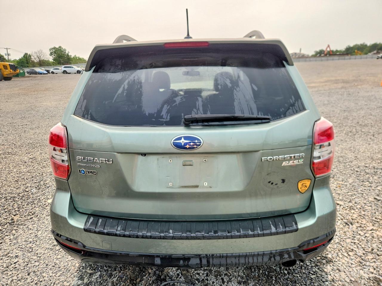 2014 Subaru Forester 2.5i Touring Green vin: JF2SJAMC0EH509029